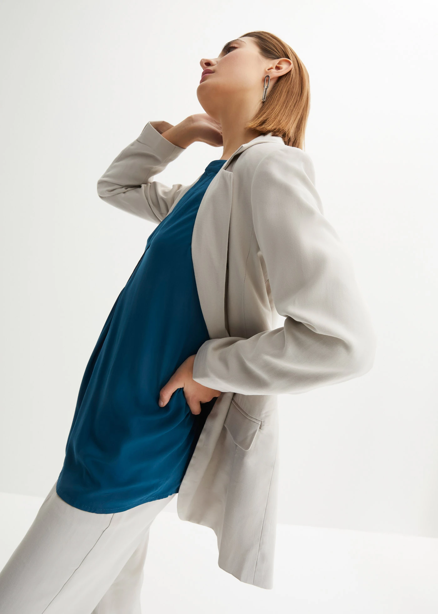 Tuniková halenka z čisté viskózy • modrá petrolejová • bonprix obchod