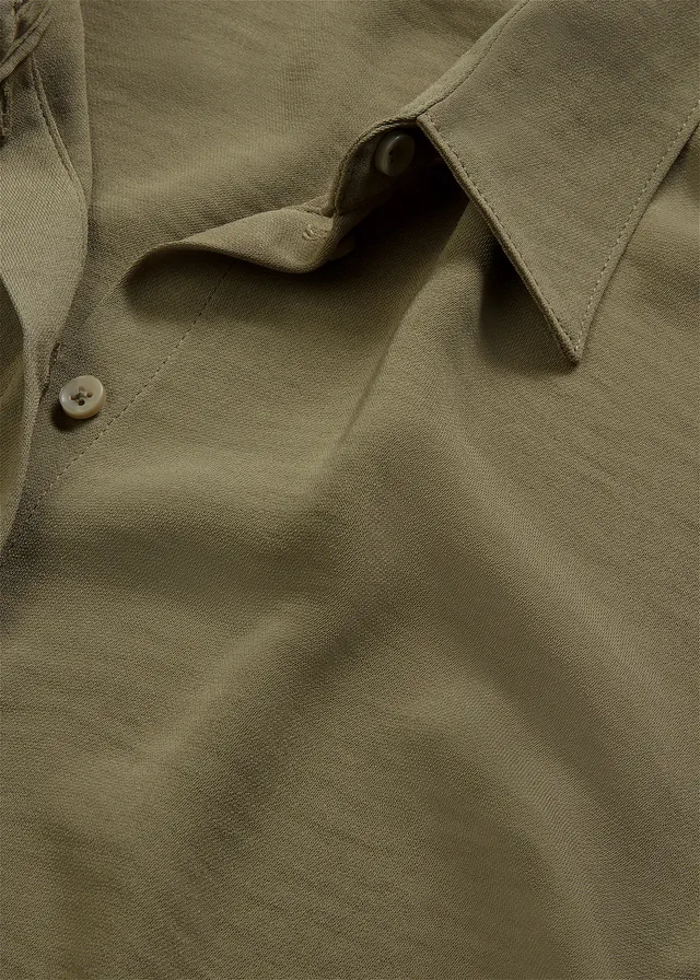 Blouse • olijfgroen • product-page.page-title-suffix