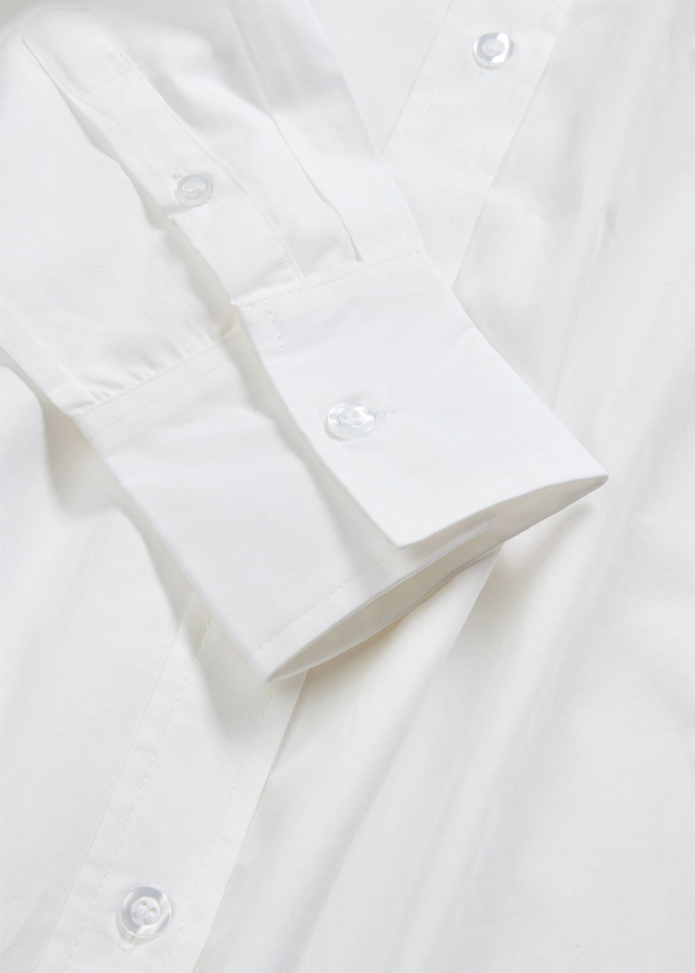 Oversized overhemdblouse met knoopsluiting • wit • bonprix online shop