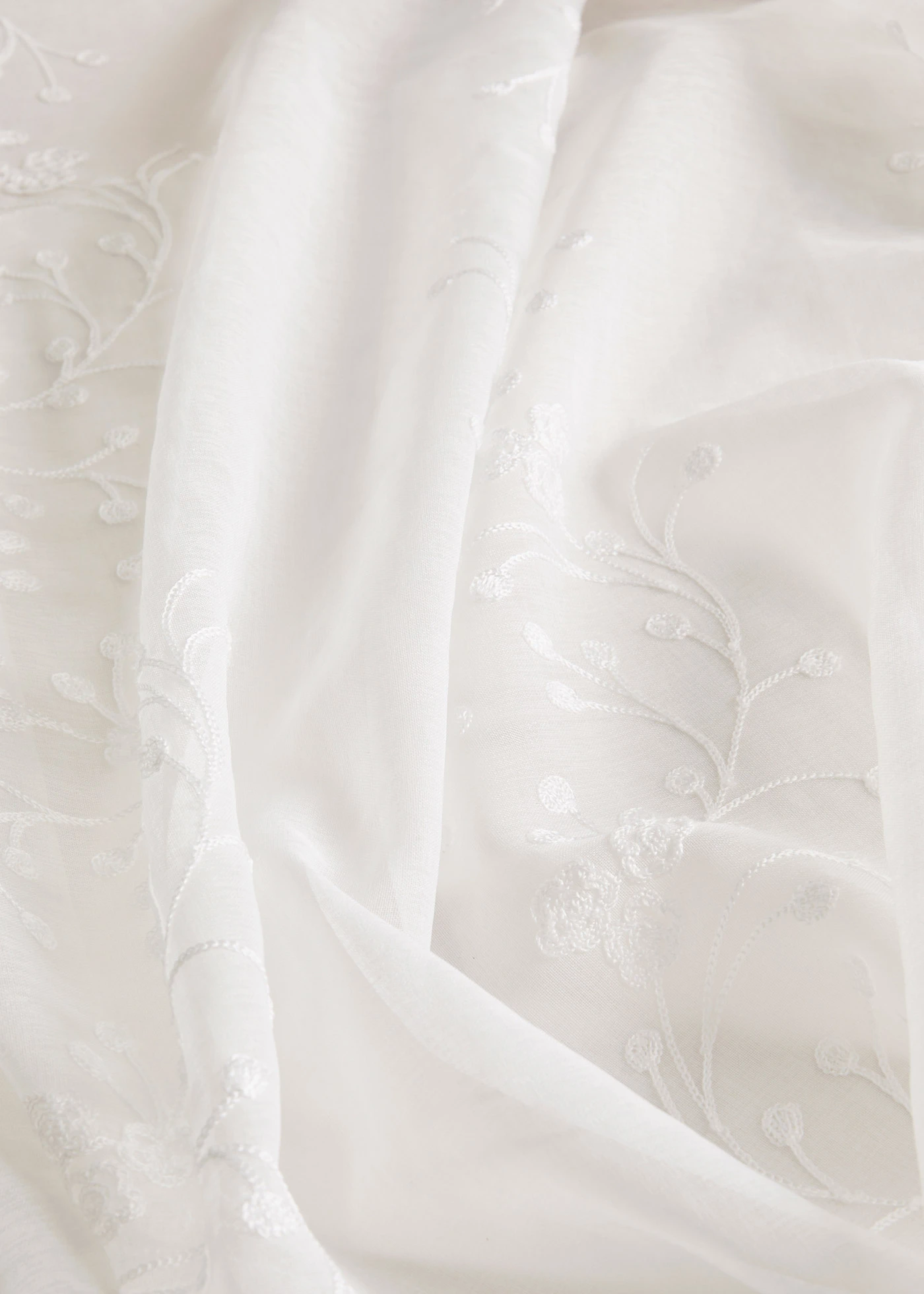 Gordijn met borduursel (1 stuk) • wit • bonprix online shop