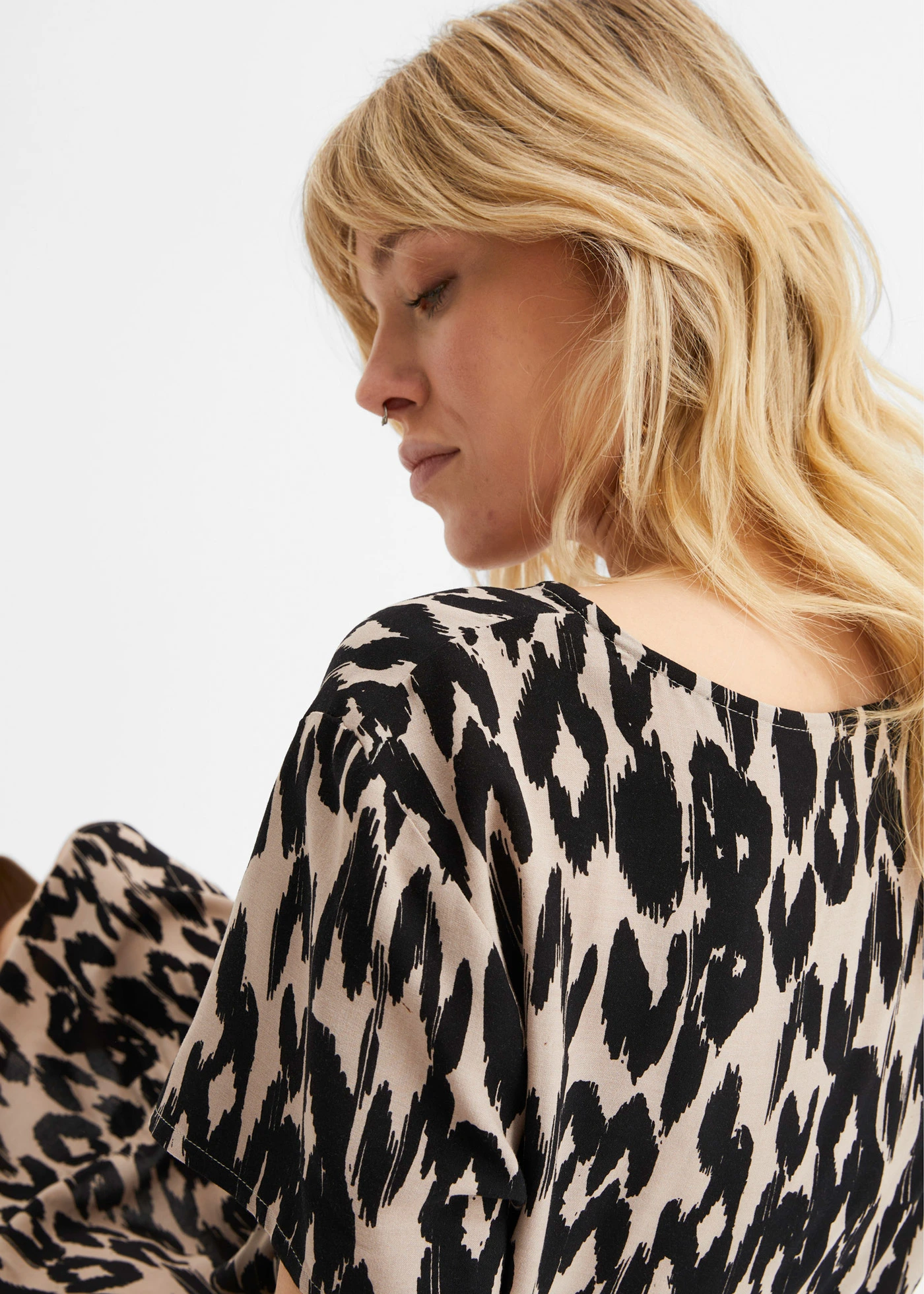 Tuniekjurk van soepele viscose • zwart/wolwit • bonprix online shop