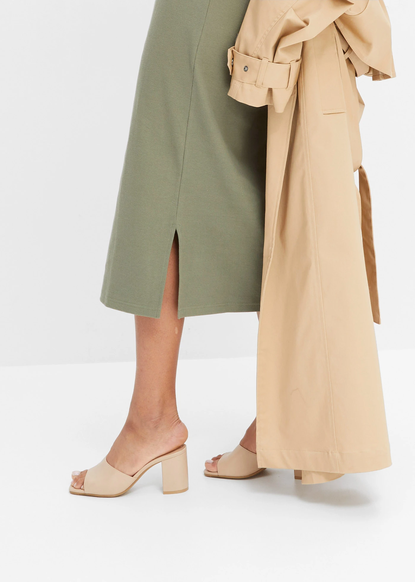 Žerzejové šaty z bavlny se strečem • olivová • bonprix obchod