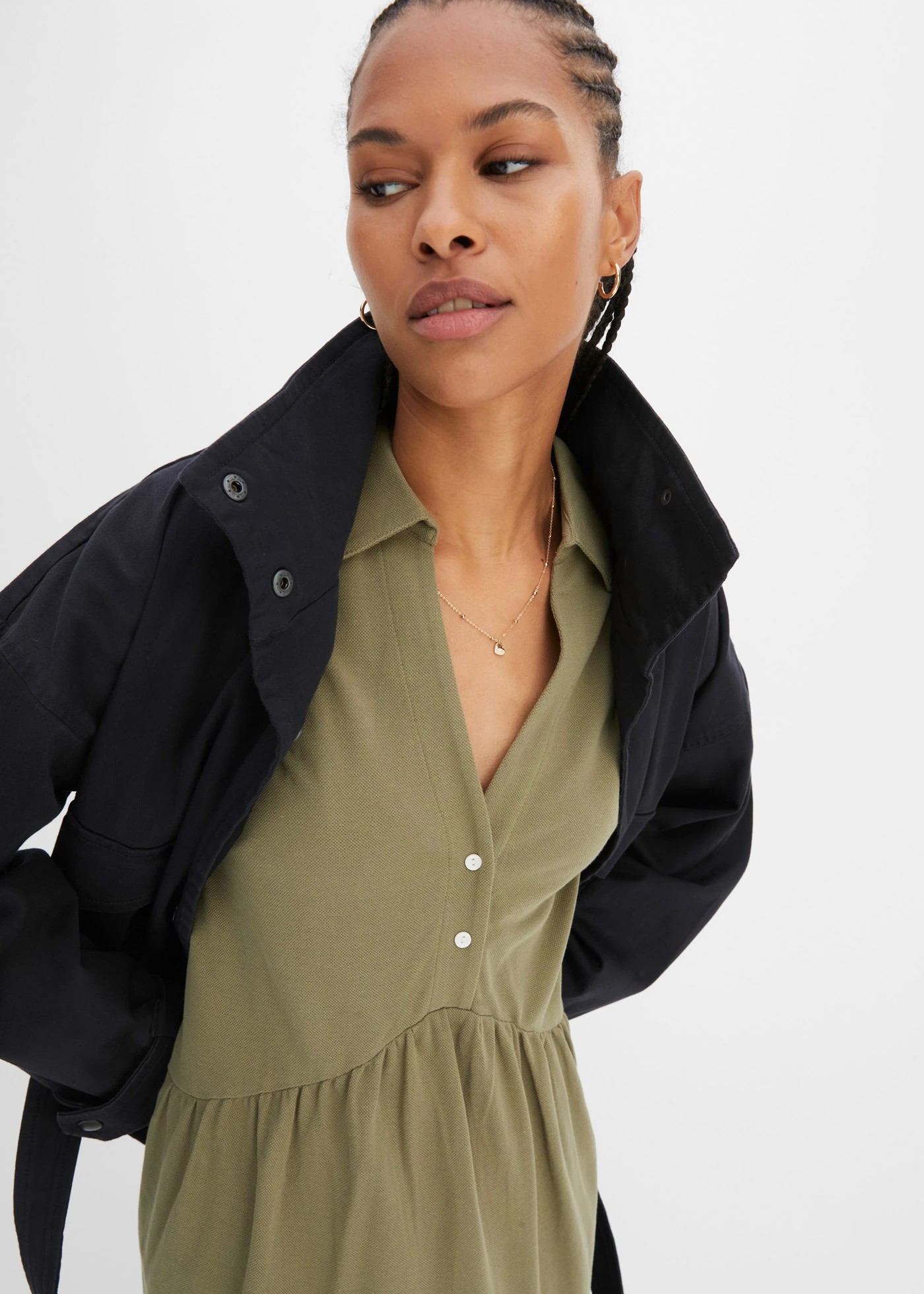 Shirtjurk met polokraag van biologisch katoen • olijfgroen • bonprix online shop