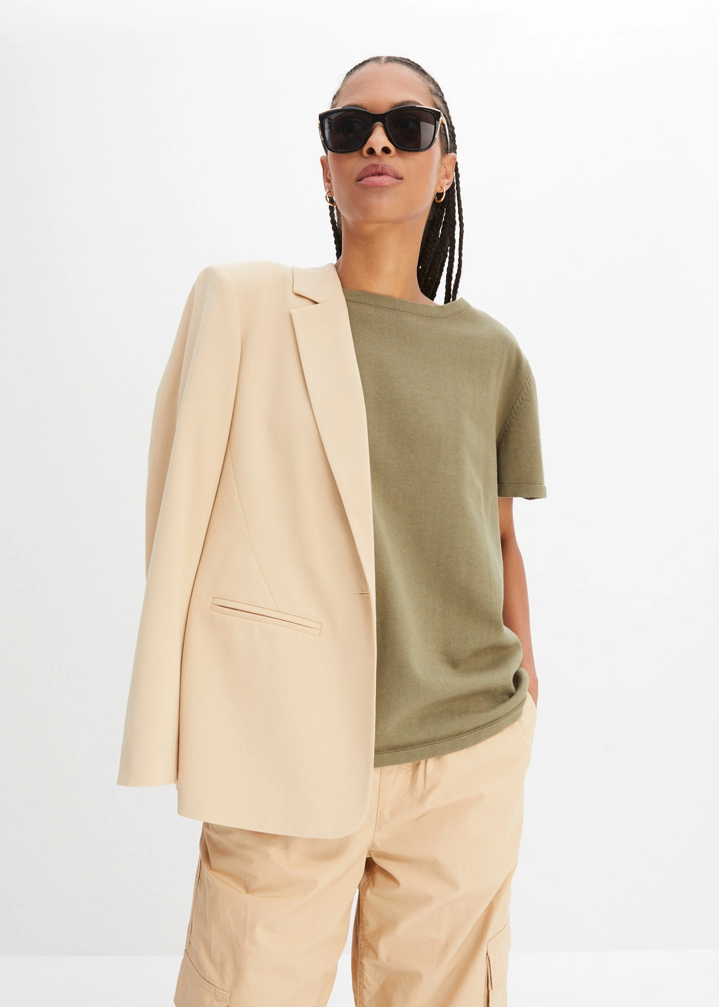 Fijn gebreid shirt van katoen • olijfgroen • bonprix online shop