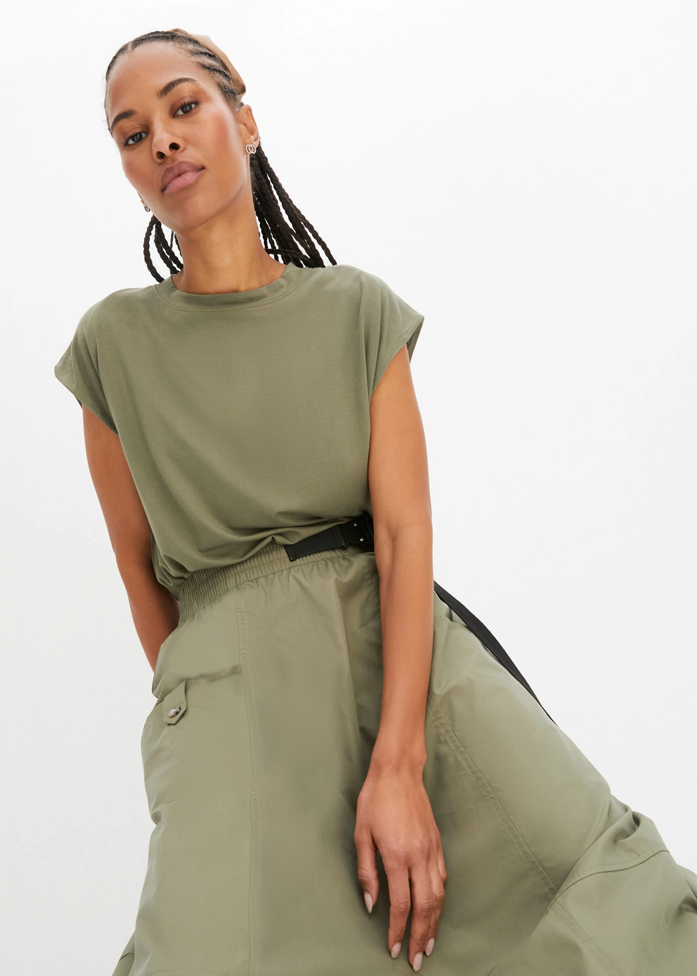 T-shirt van zachte viscose • olijfgroen • bonprix online shop