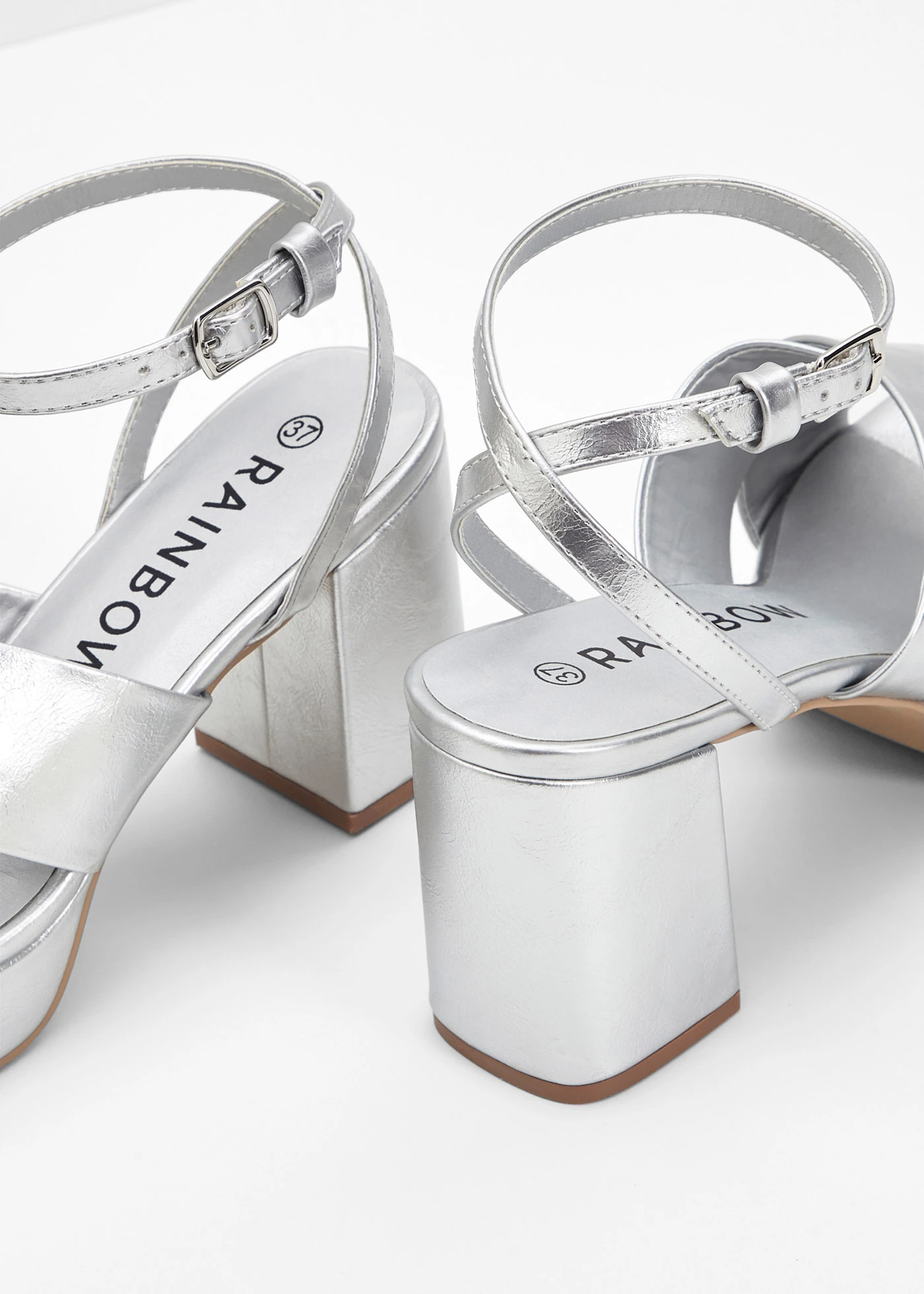 Plateau sandaletten • zilverkleur • bonprix online shop