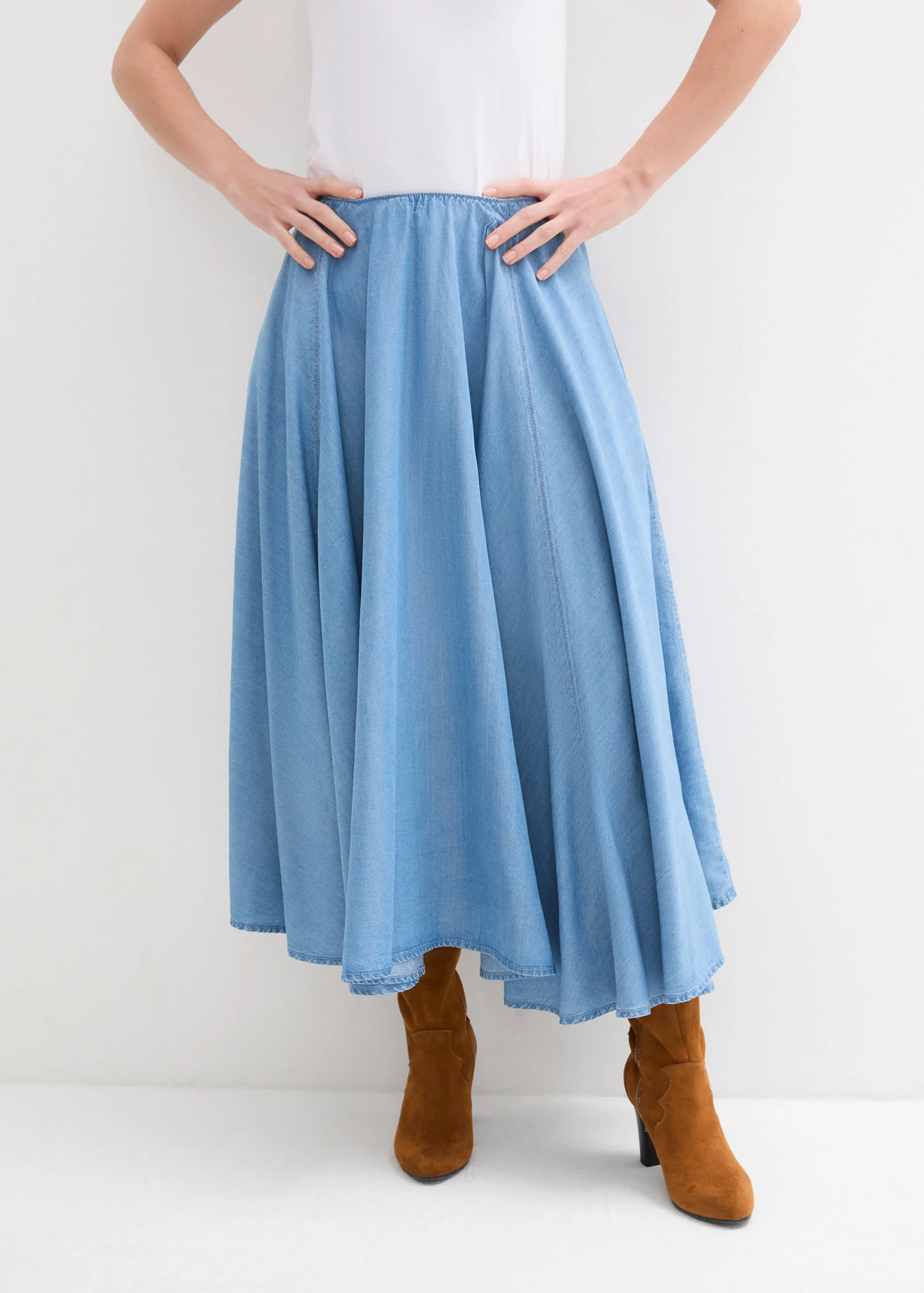 Džínsová sukňa, vysoký pohodlný pás • svetlomodrá denim • obchod bonprix