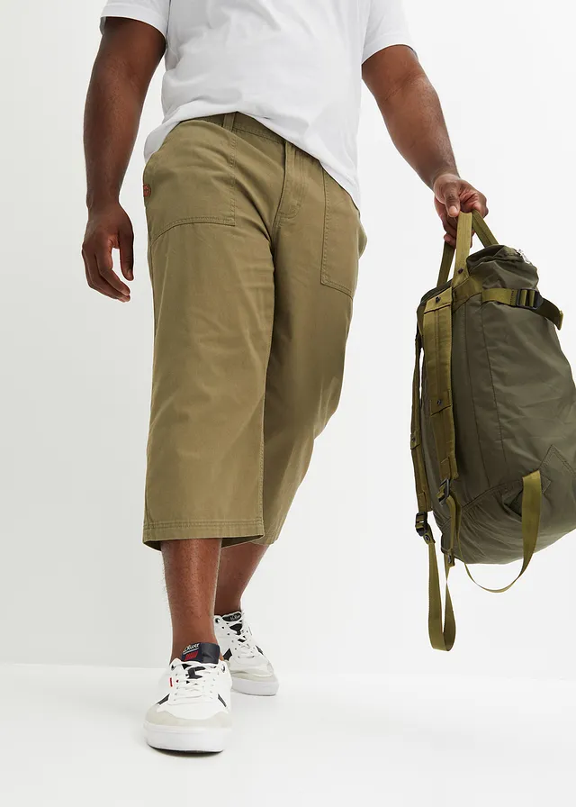Bermuda long avec poches plaquées, Regular Fit, Couleur: olive
