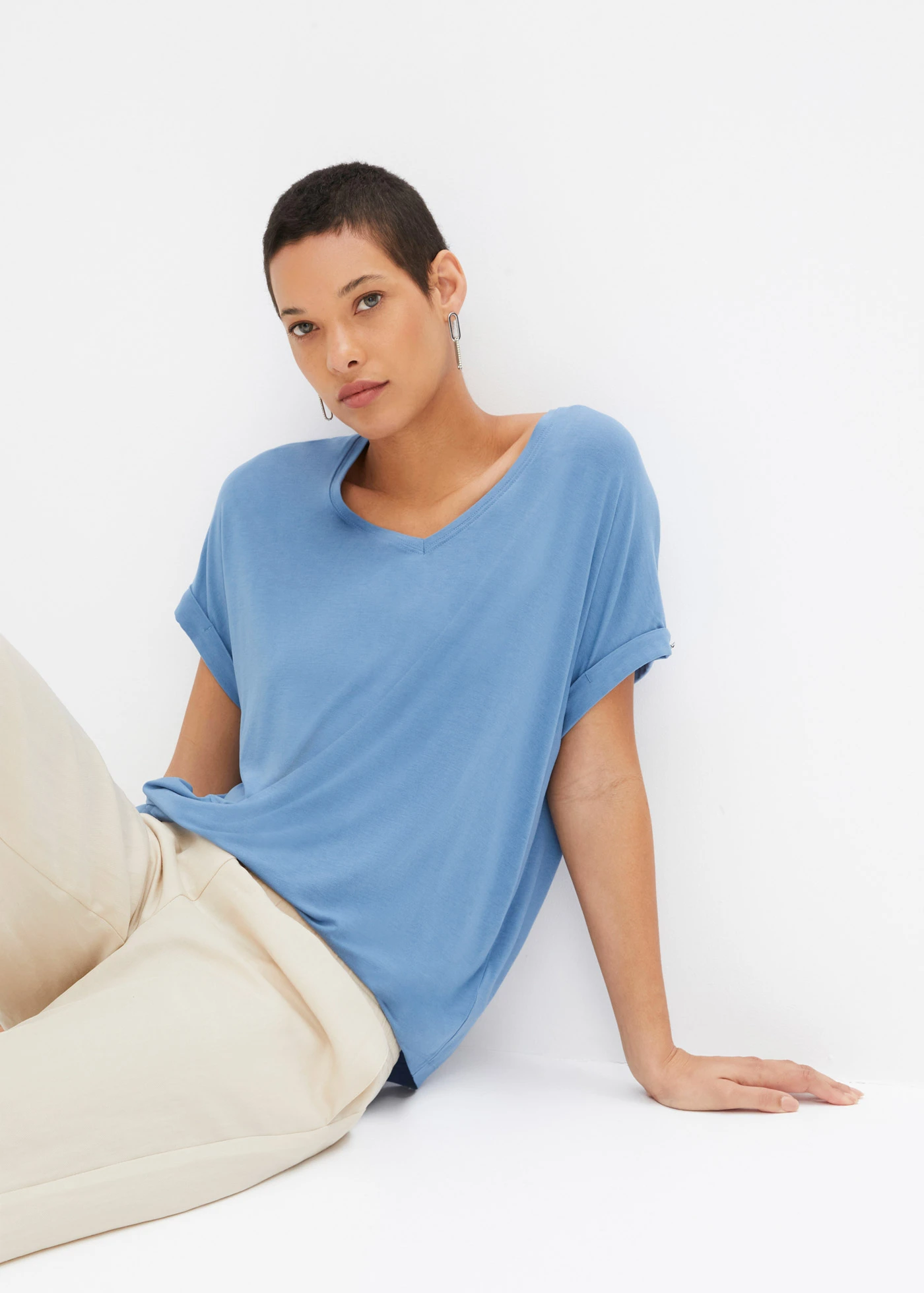 T-shirt • bleu mat • Boutique bonprix