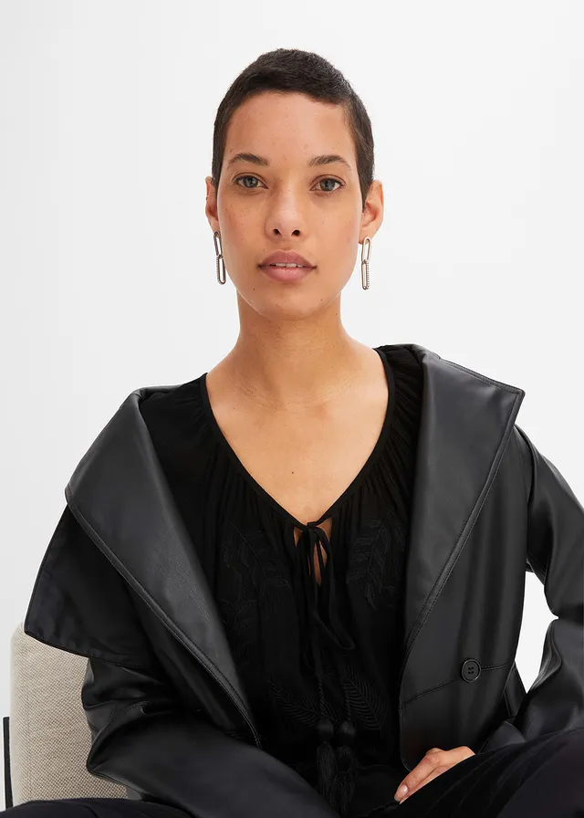 Tuniek met borduursel • zwart • product-page.page-title-suffix