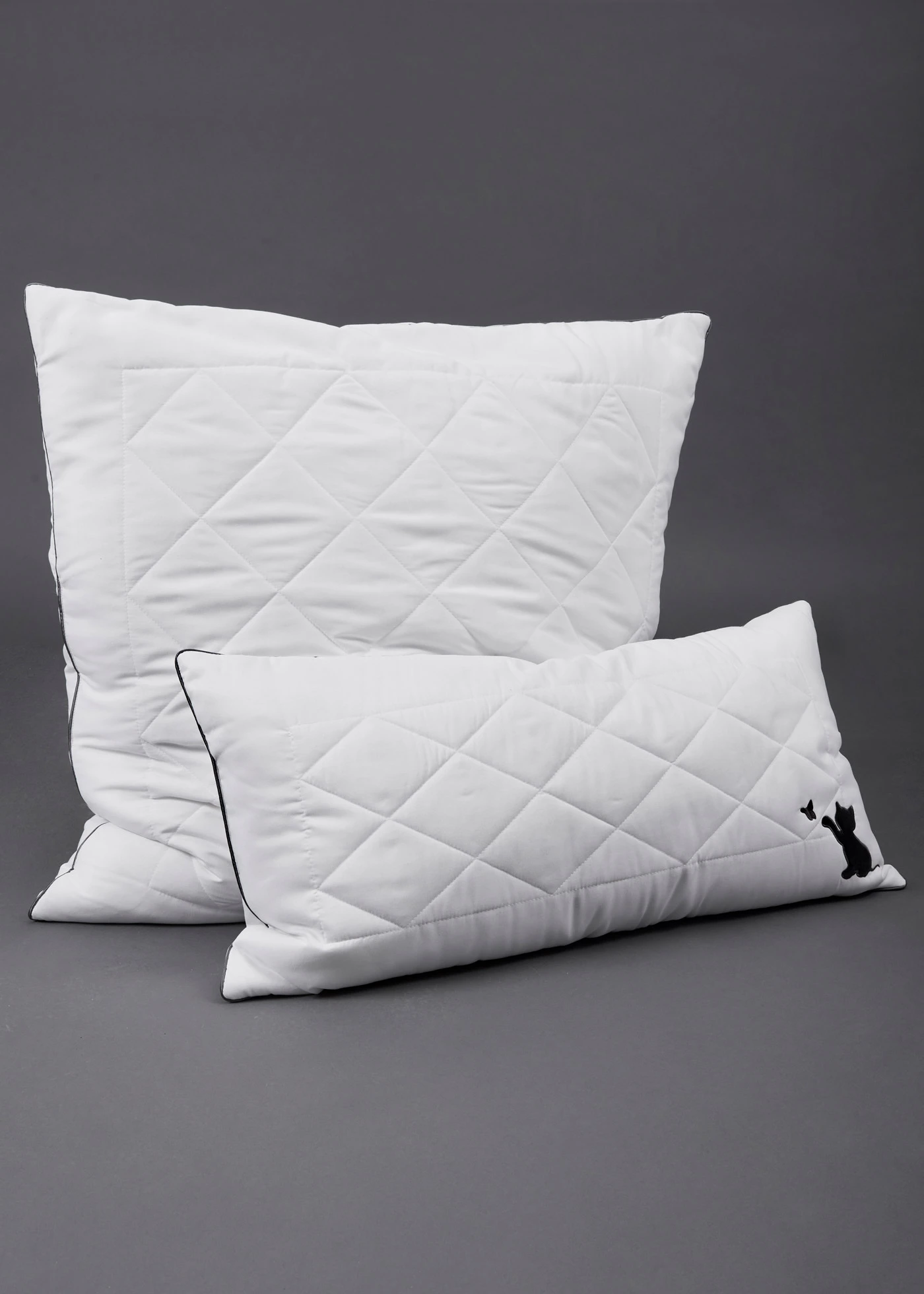 Kussen met donzen touch, hard • wit • bonprix online shop