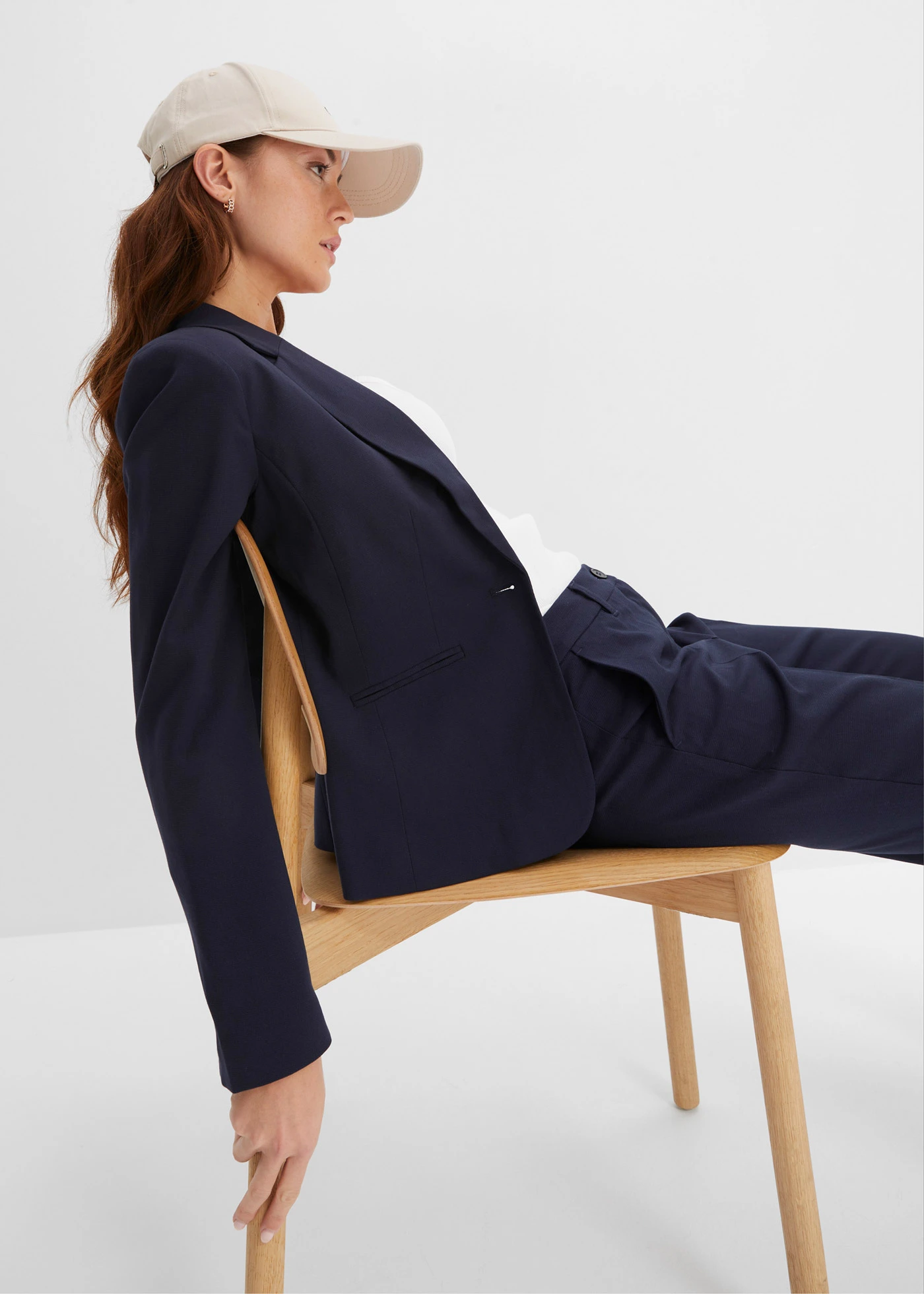 Blazer à poches passepoilées • bleu foncé • Boutique bonprix