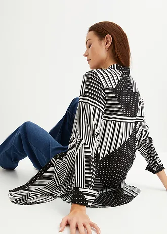 Dlouhá halenka • černo-bílý grafický vzor • bonprix obchod