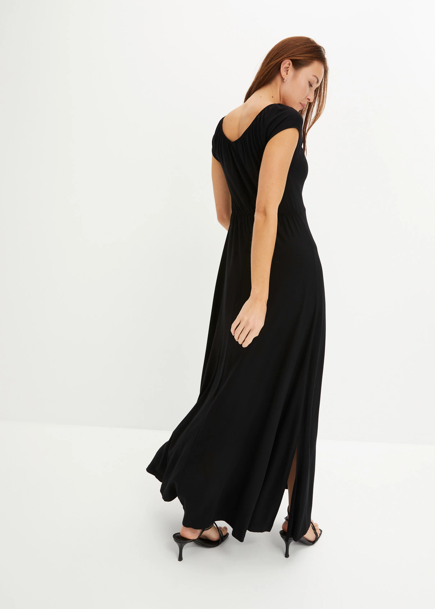 Robe longue en viscose extensible • noir • Boutique bonprix