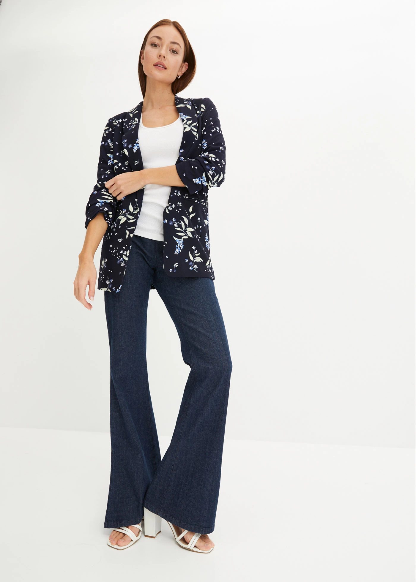 Blazer long imprimé • bleu foncé floral • Boutique bonprix