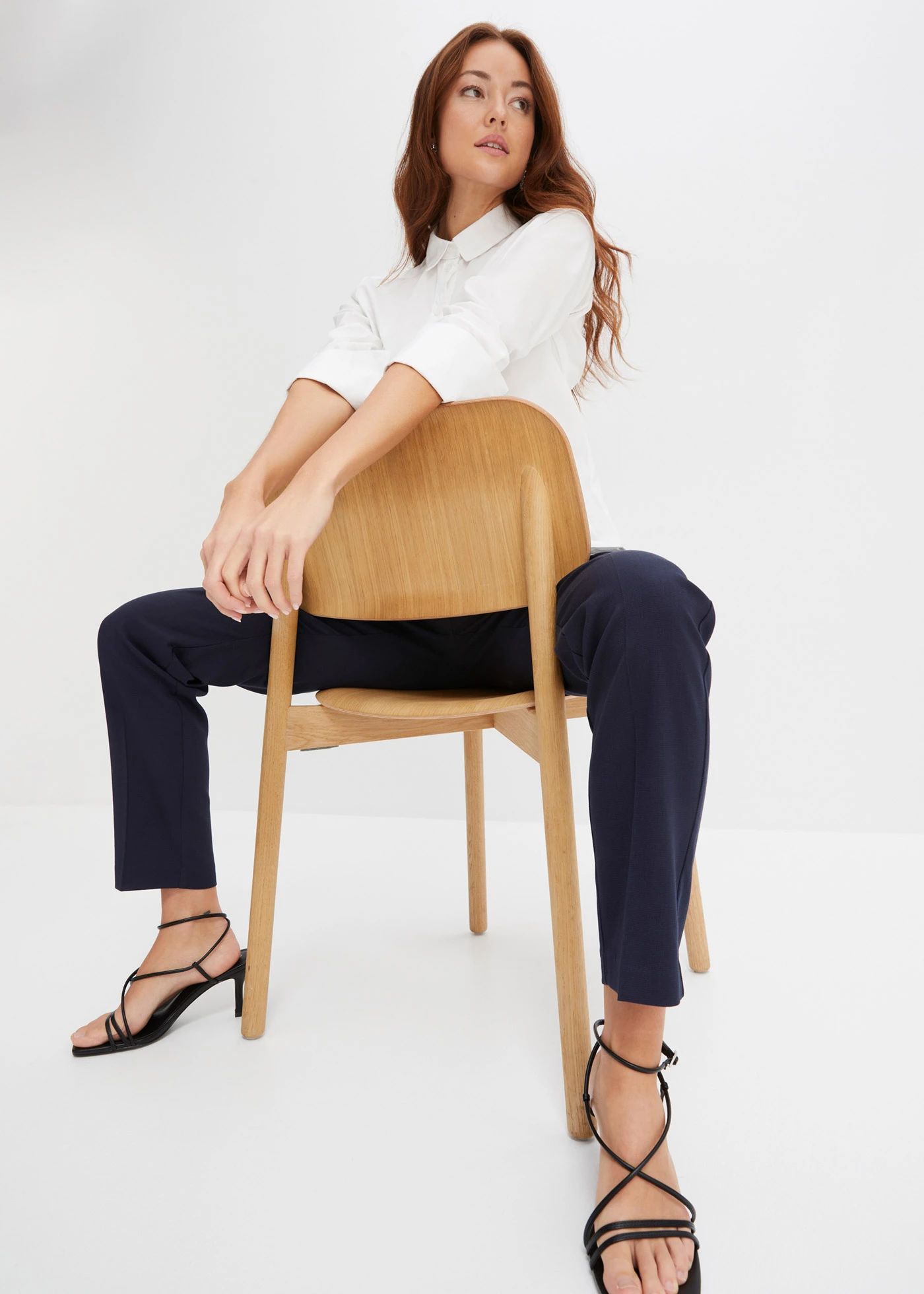 Pantalon de tailleur à pinces • bleu foncé • Boutique bonprix