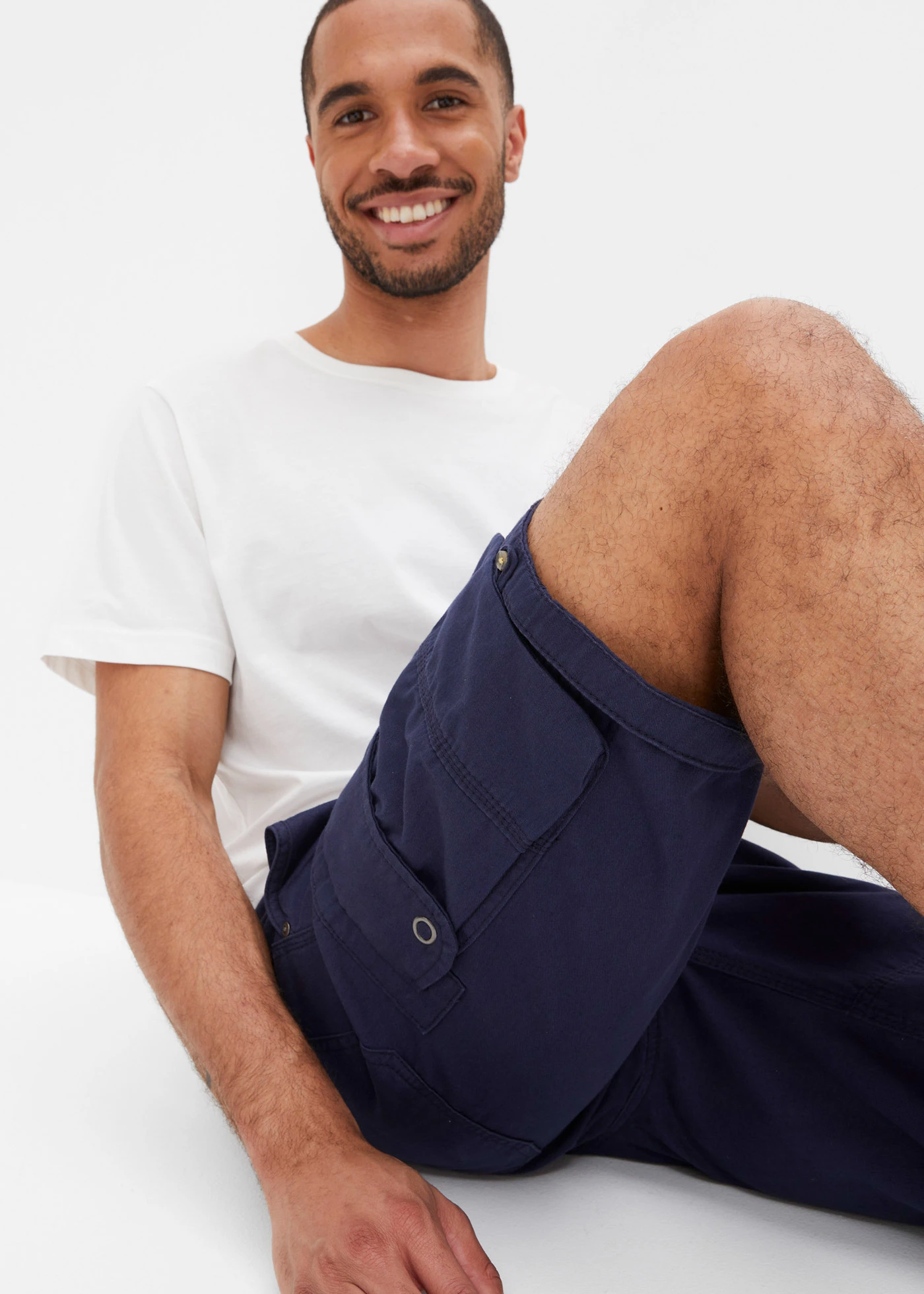 Bermuda cargo, Regular Fit • bleu foncé • Boutique bonprix