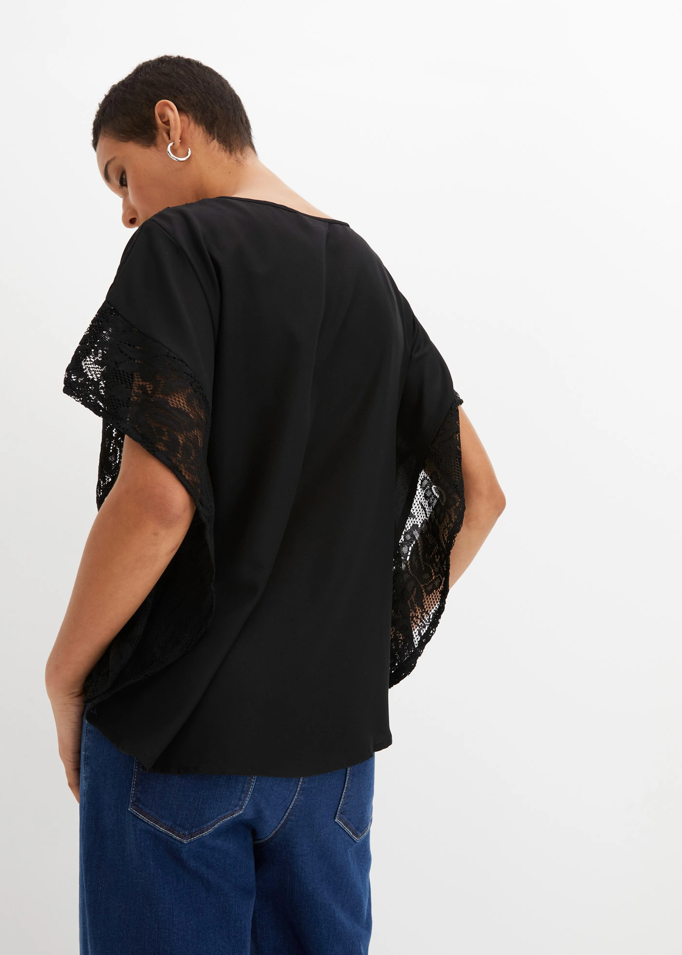 Bluză-tunică cu aplicații • negru • magazin bonprix