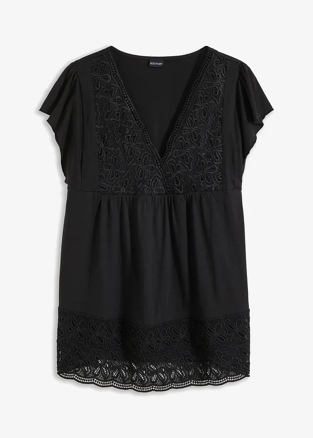 Tričko s čipkou na výstrihu