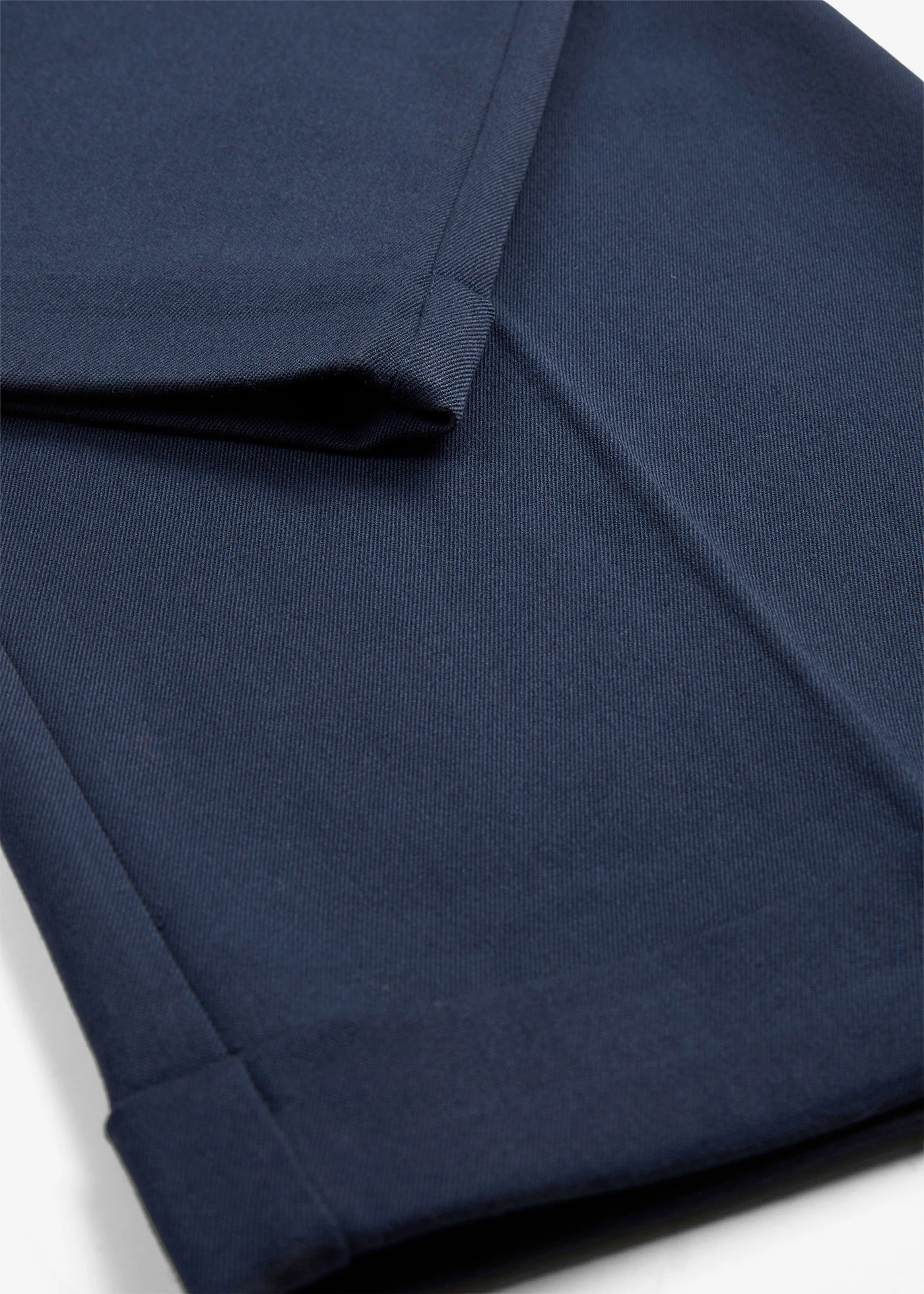 Pantaloni cu pense • bleumarin • magazin bonprix