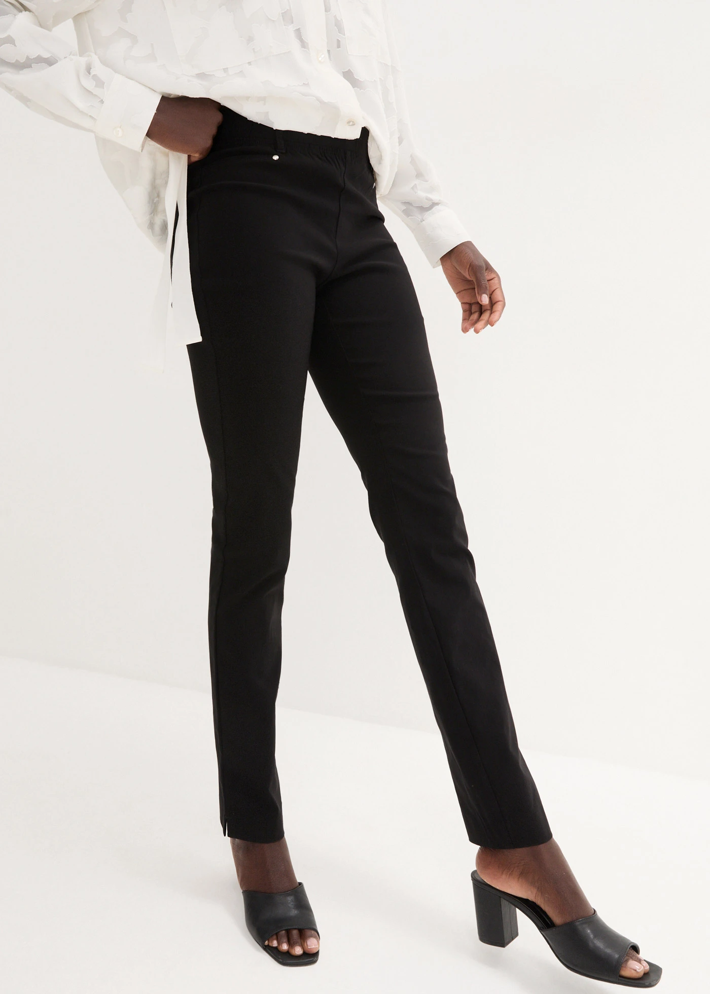 Pantalon extensible à taille entièrement élastiquée • noir • Boutique bonprix