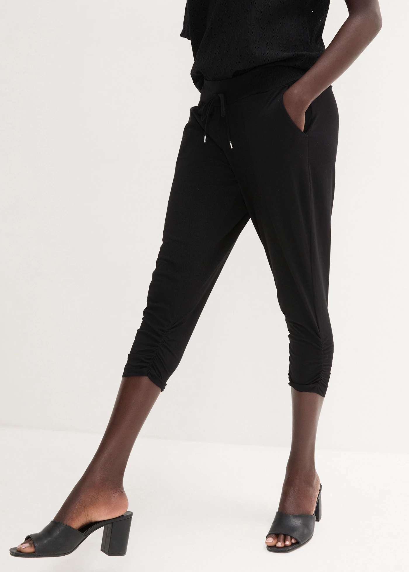 Jersey broek van een katoenmix • zwart • bonprix online shop
