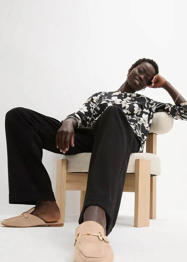 Pantaloni cu pense negru