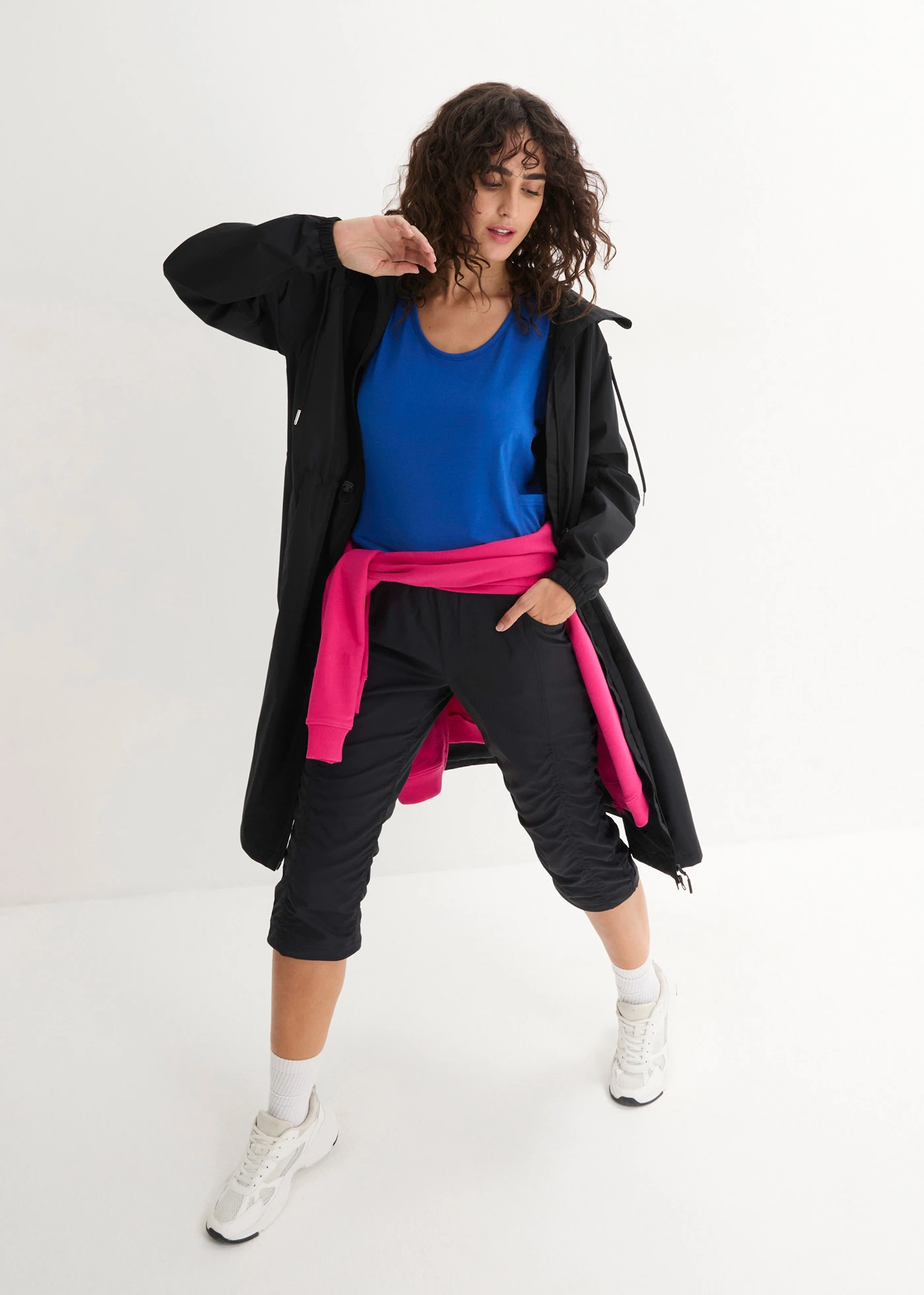 Funkční trekové kalhoty, capri délka • černá • bonprix obchod