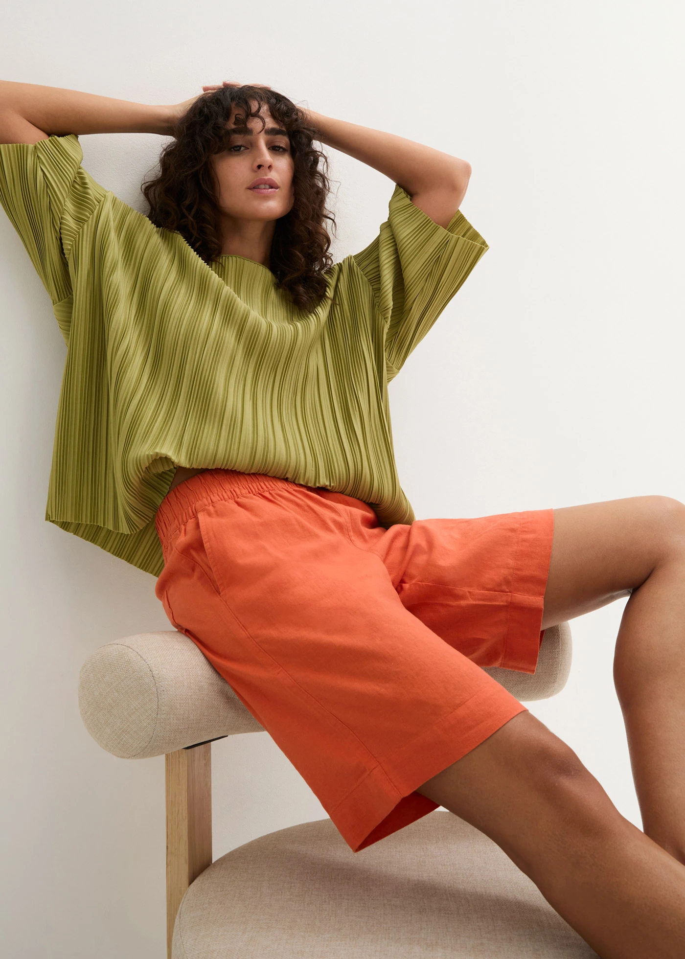 Bermudy ze směsi lnu a viskózy • měděně oranžová • bonprix obchod