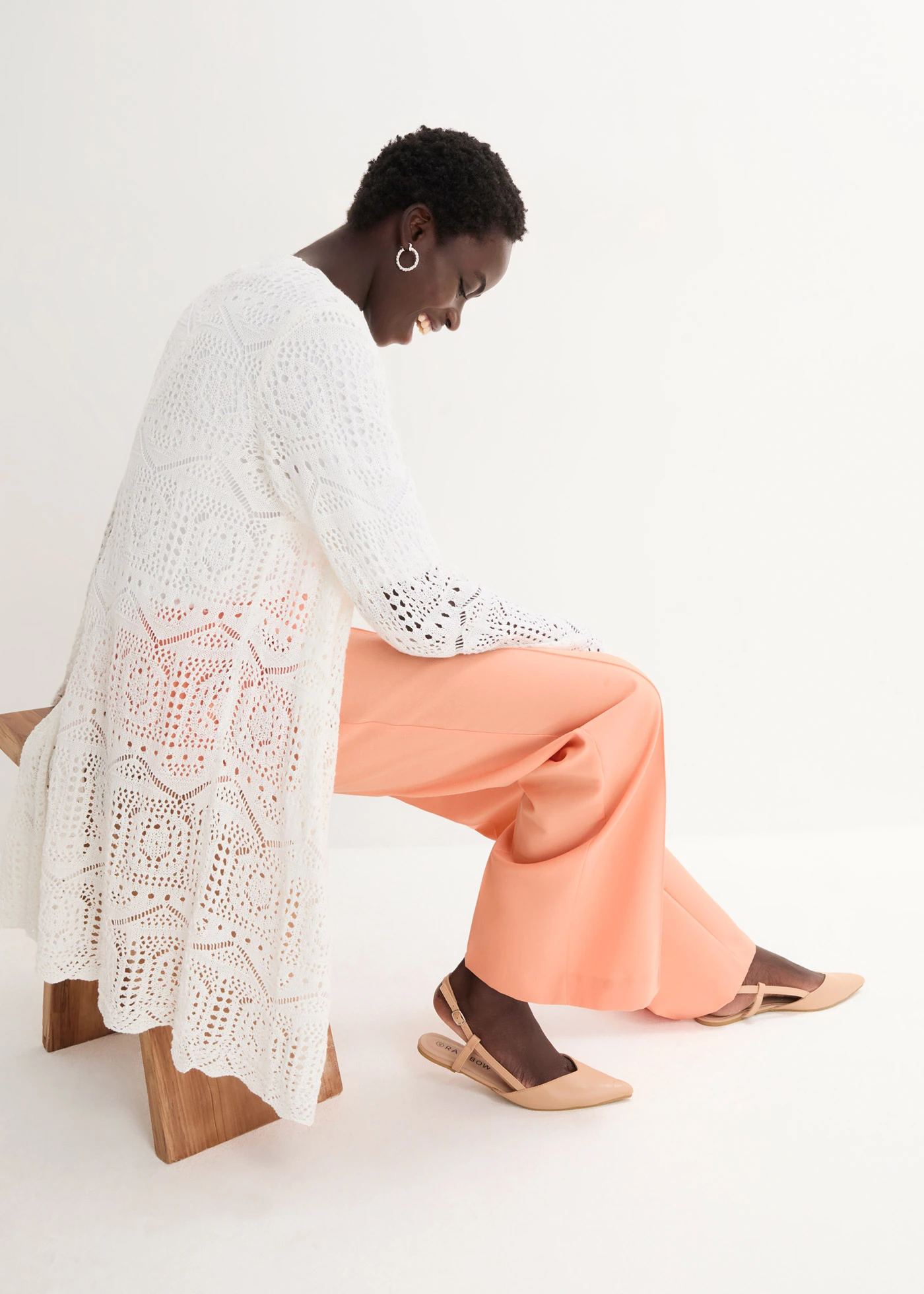 Dlouhý ažurový svetřík • přírodní bílá • bonprix obchod