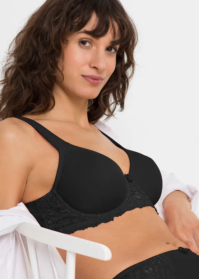 Soutien-gorge moulé à bretelles rembourrées • noir • product-page.page-title-suffix