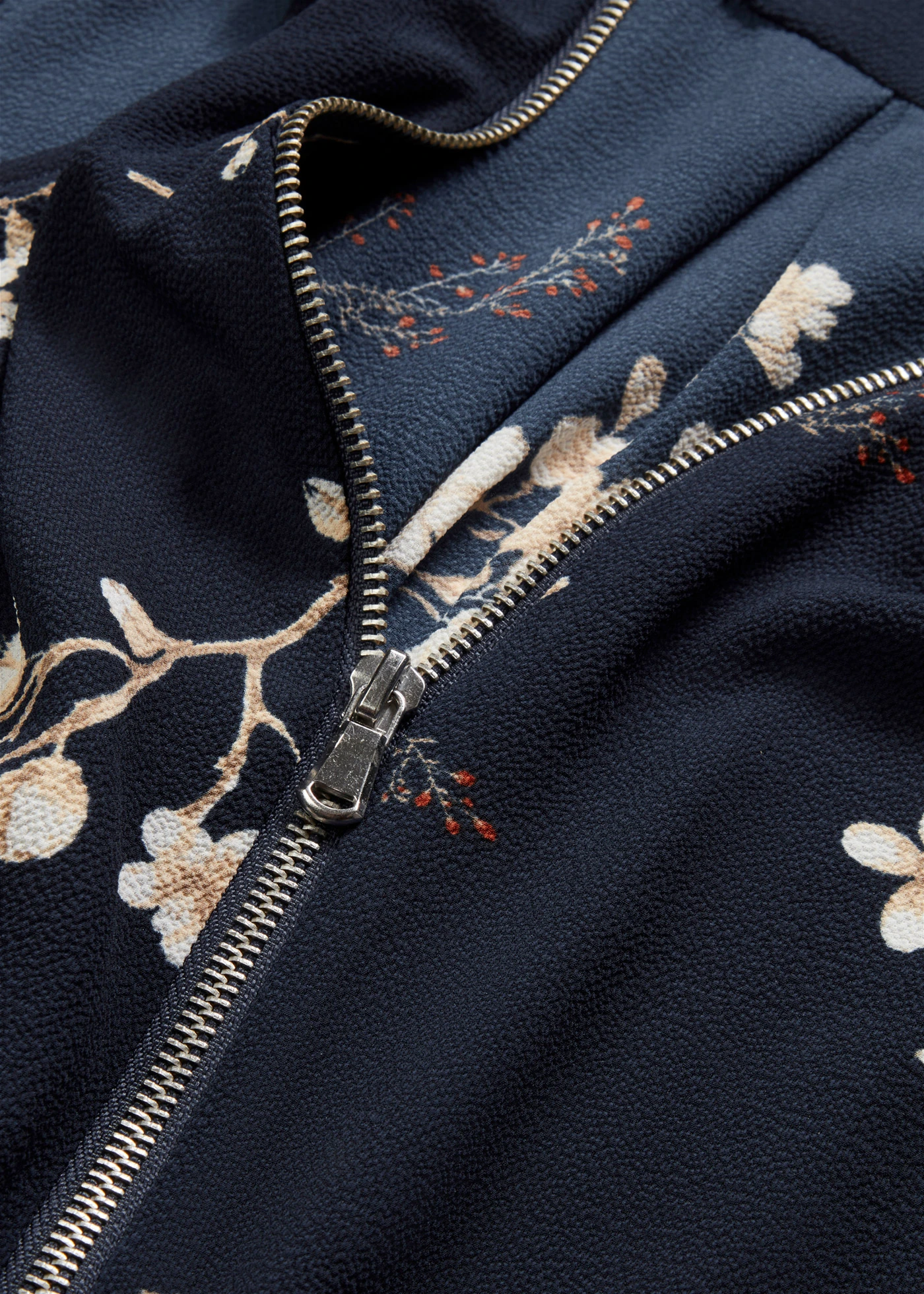 Combinaison sans manches • bleu foncé imprimé • Boutique bonprix