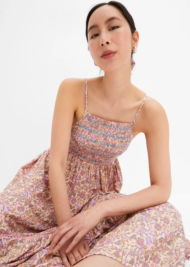 Maxi jurk met smokwerk • beige-knalroze-hemelblauw-camel gedessineerd • product-page.page-title-suffix