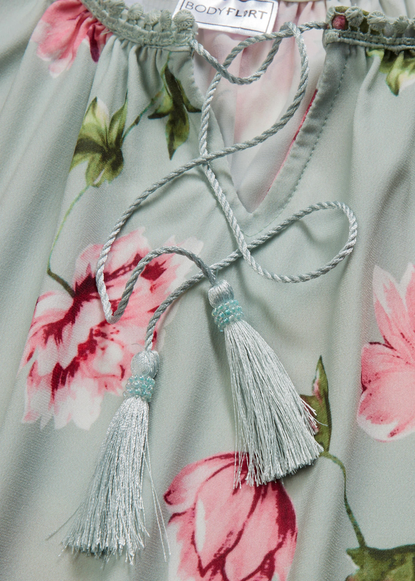 Top met spaghettibandjes • mint gebloemd • bonprix online shop