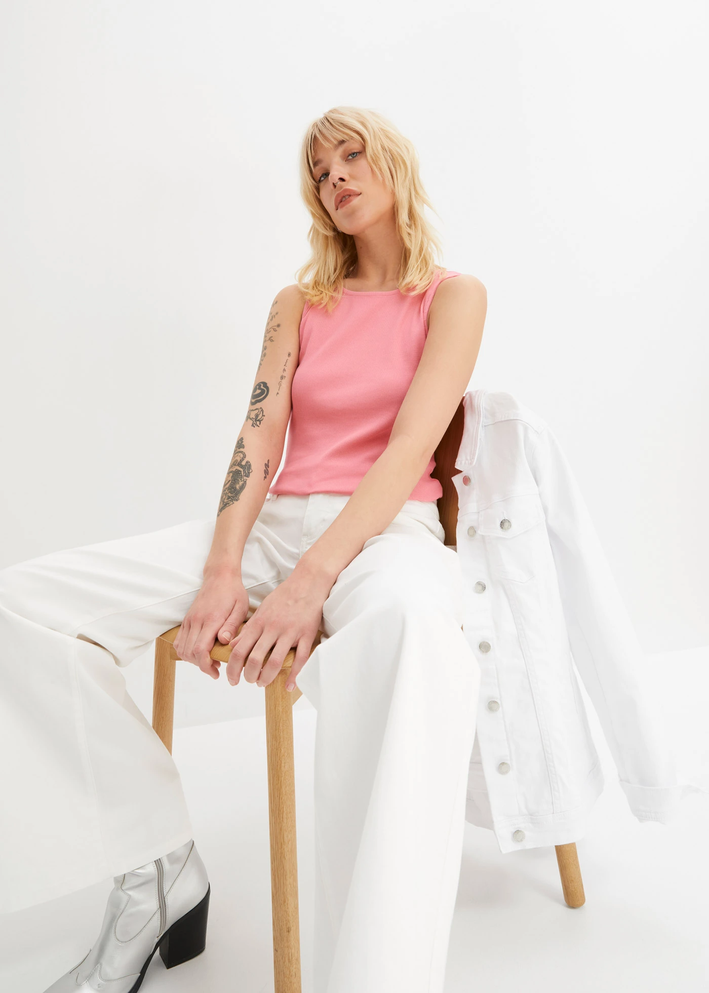 Top w prążek z czystej bawełny organicznej (2 szt.) • biały+jaskrawy jasnoróżowy • sklep bonprix