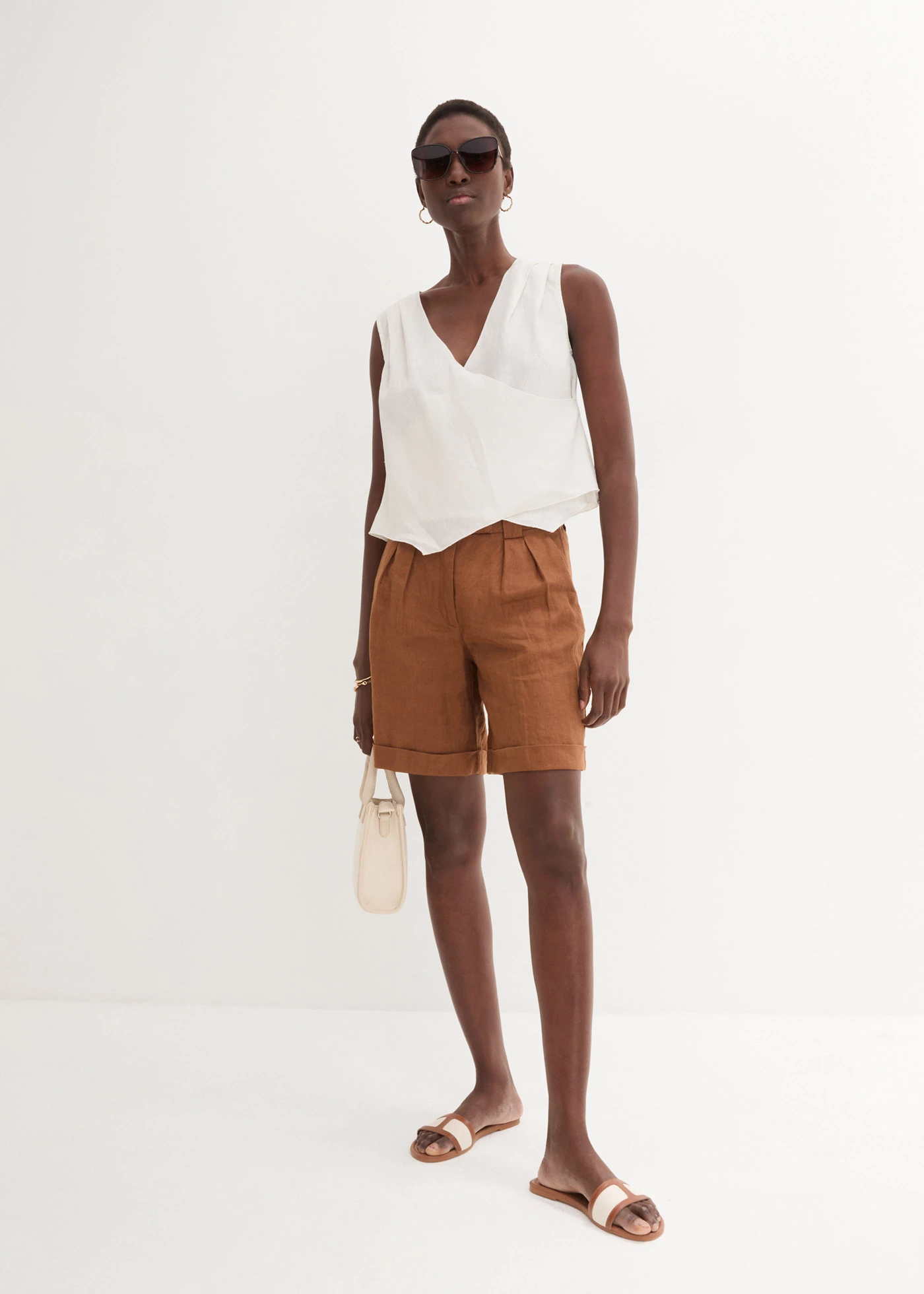 Bermuda van puur linnen • cognac • bonprix online shop