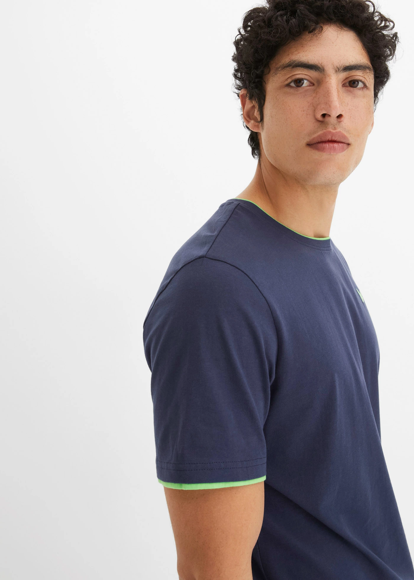 T-shirt 100% coton • bleu foncé • Boutique bonprix