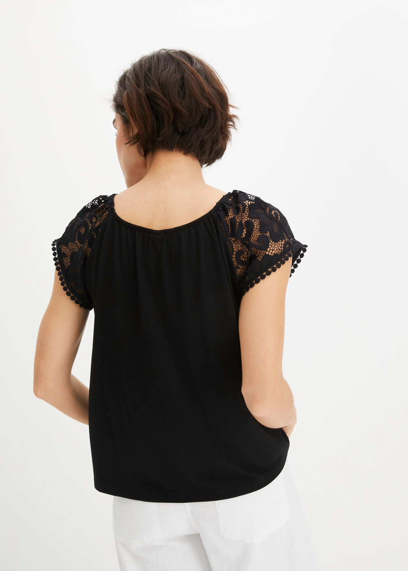 Triko s krajkovými rukávy • černá • bonprix obchod