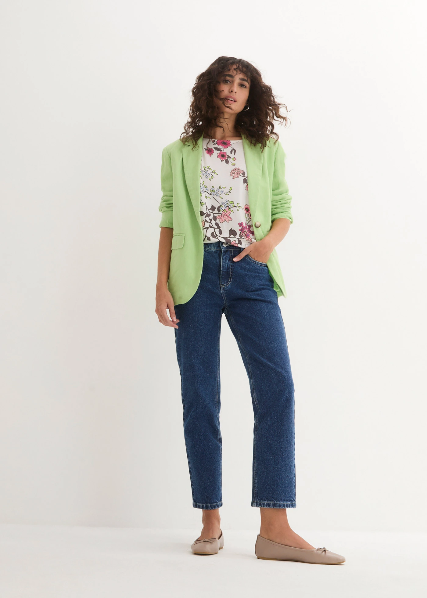 Shirt w kwiaty • biel wełny w kwiaty • sklep bonprix