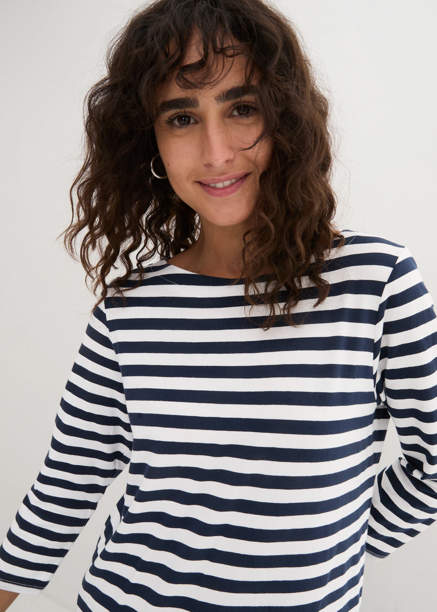 Shirt met boothals • wit-donkerblauw gestreept • bonprix online shop