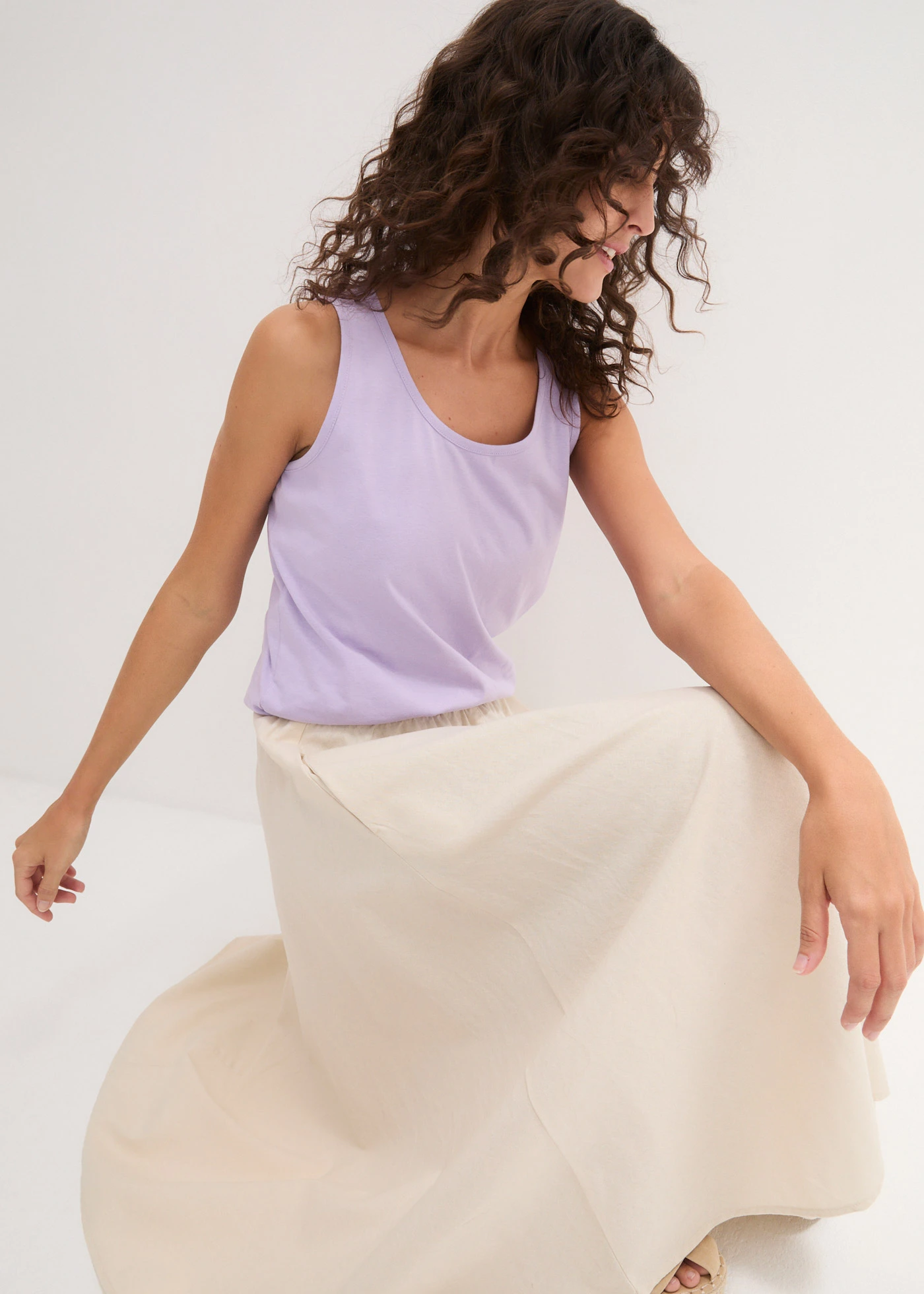 Długi top (5 sztuk) • jasny fioletowy+dymny szałwiowy+jasnoróżowy kryształowy+czarny+biały • sklep bonprix