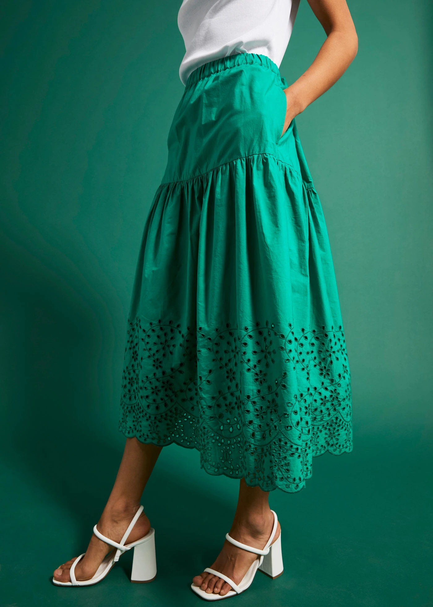 Midirok van puur katoen met broderie anglaise • mintgroen • bonprix online shop