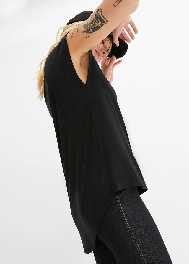 T-shirt fluide, plus long derrière • noir • product-page.page-title-suffix