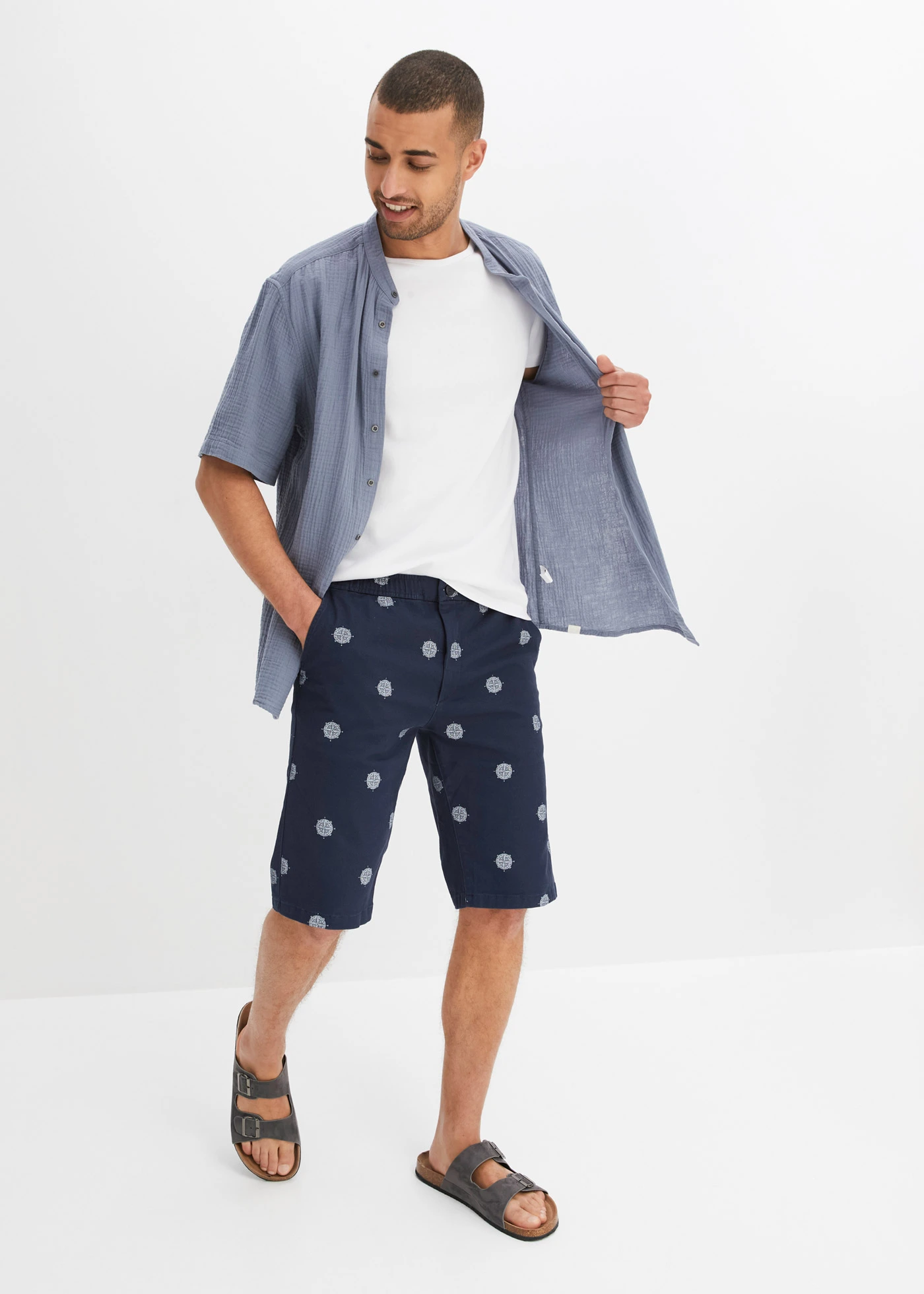 Chino bermuda, regular fit • donkerblauw gedessineerd • bonprix online shop