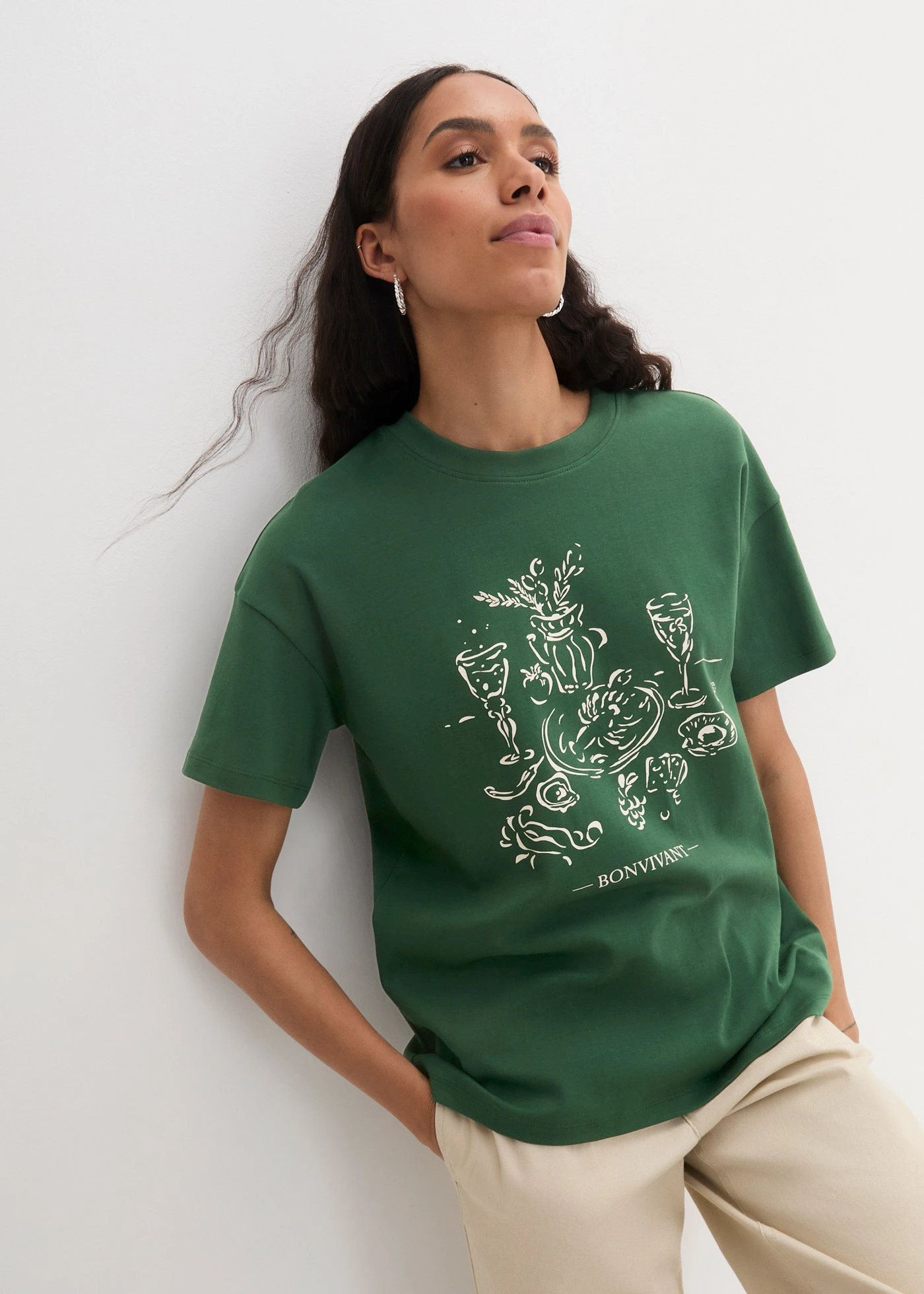 Oversized T-shirt van biologisch katoen • dennengroen/ecru met print • bonprix online shop