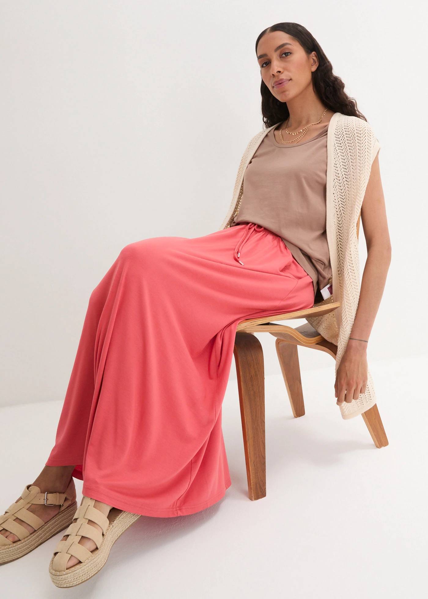 Žerzejová sukně ze směsi s viskózou • matně korálová • bonprix obchod