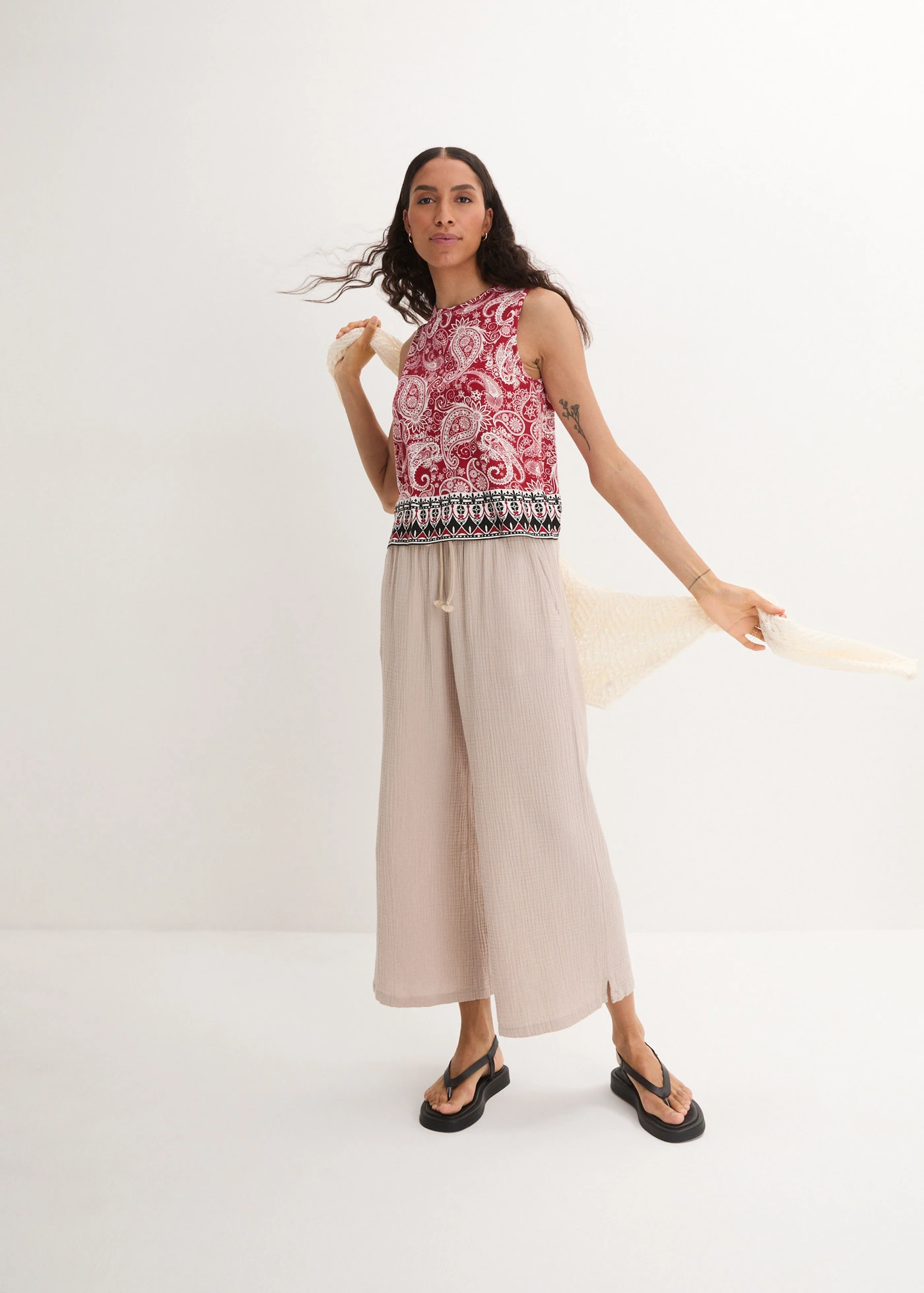 Top so vzorom paisley • čili červená paisley • obchod bonprix