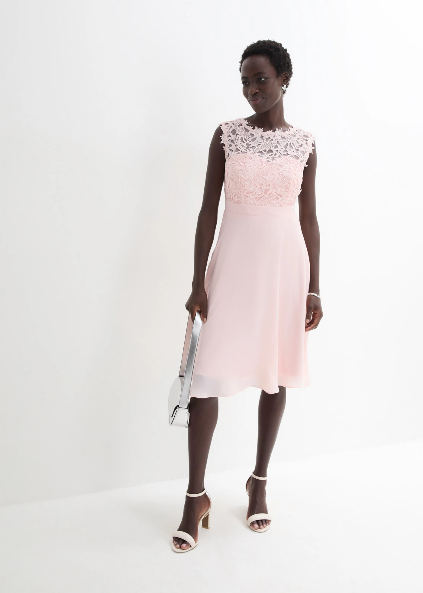 Mini jurk met kant • parelroze • bonprix online shop