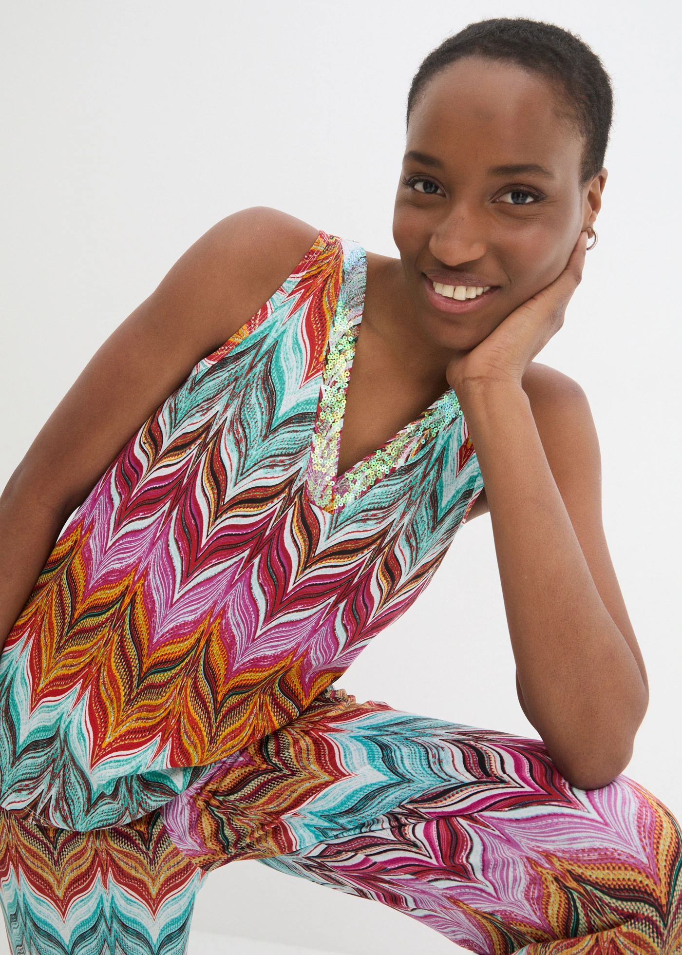 Top cu paiete • imprimeu multicolor • magazin bonprix