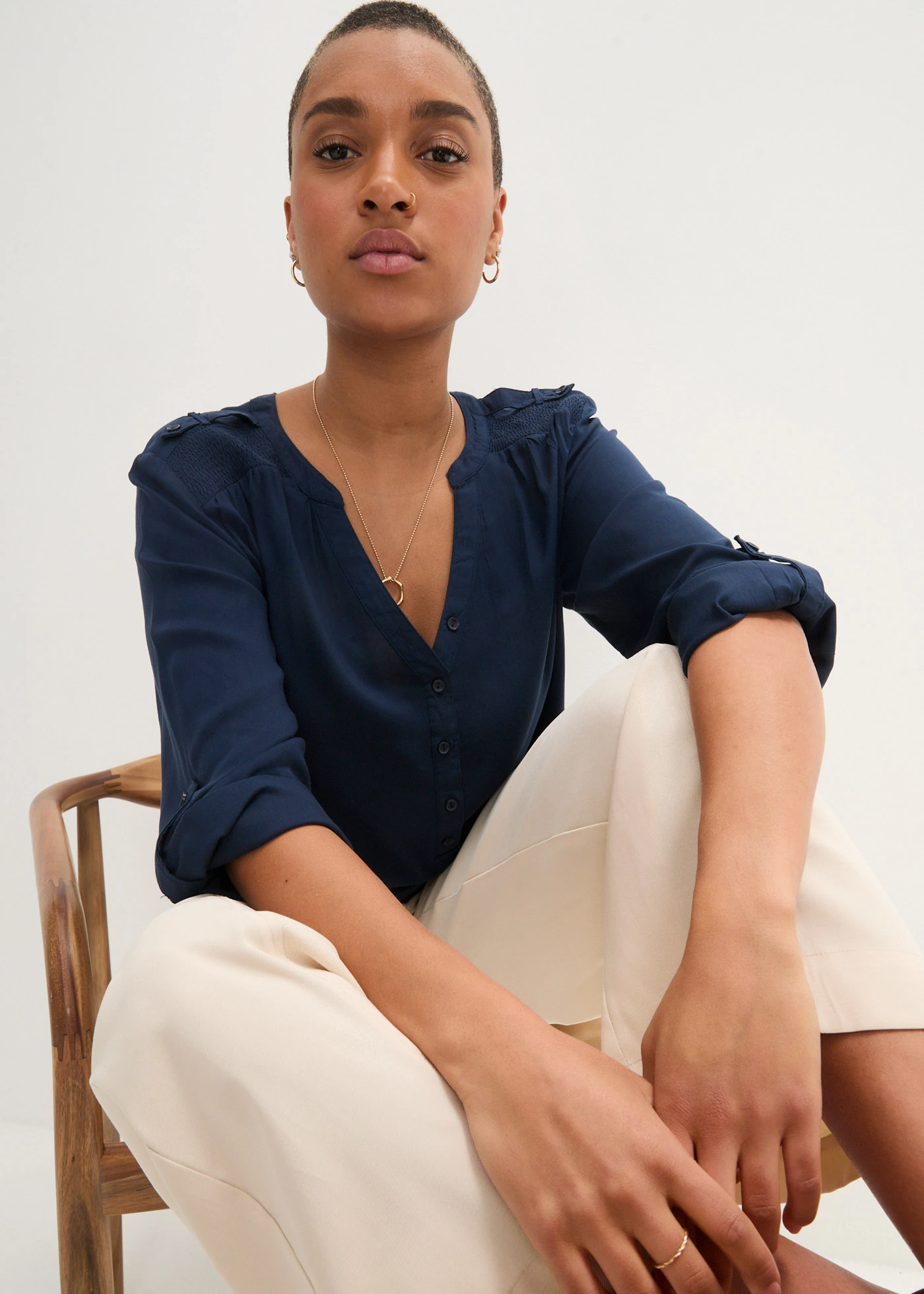 Blouse douce en viscose • bleu foncé • Boutique bonprix